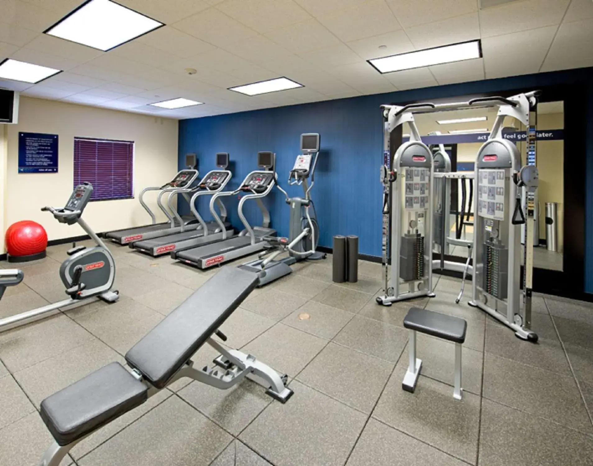 Fitness centre/facilities in Hampton Inn Schenectady Downtown Fitness centre/facilities in Hampton Inn Schenectady Downtown