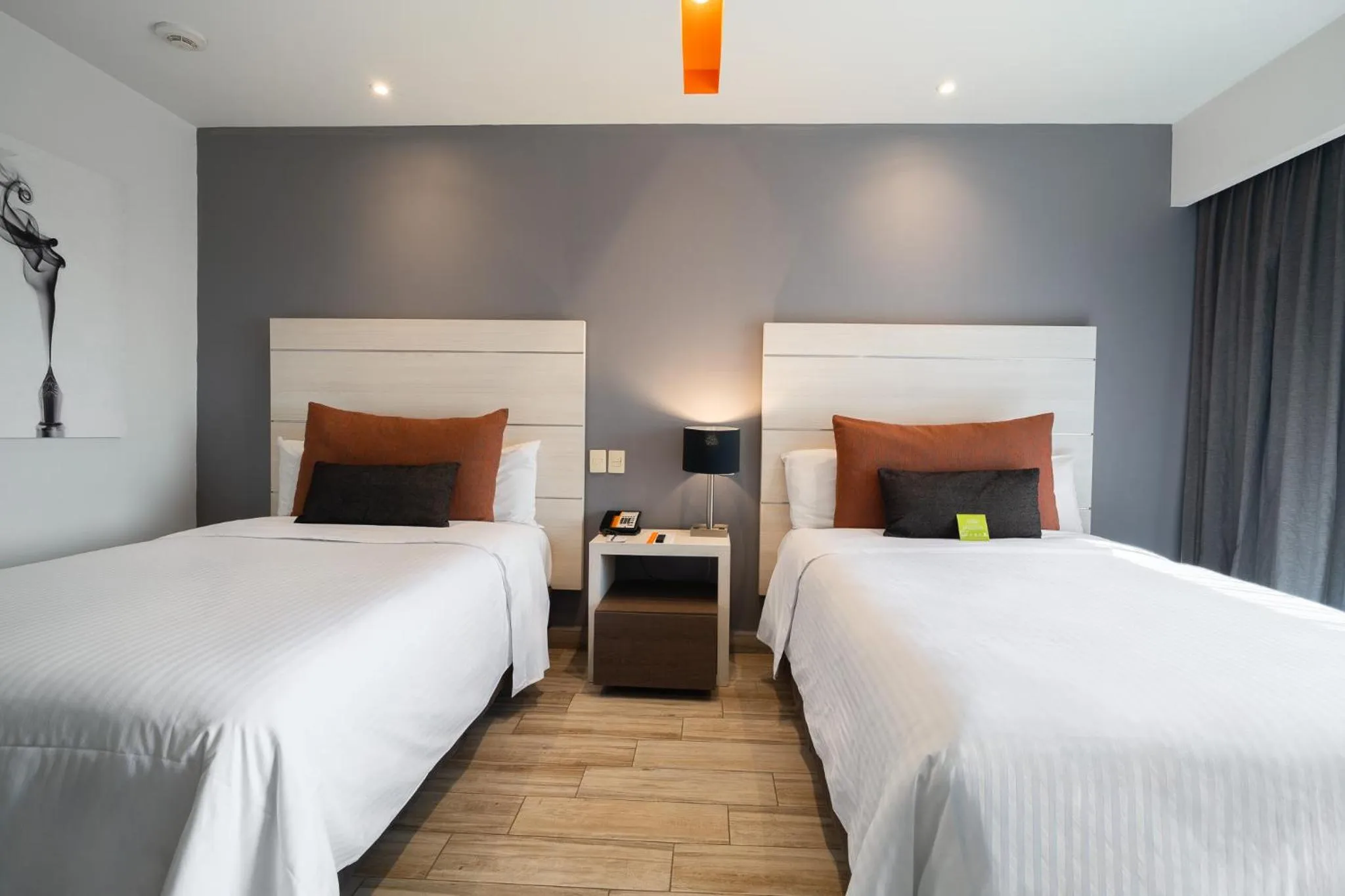 Bed in Real Inn Perinorte