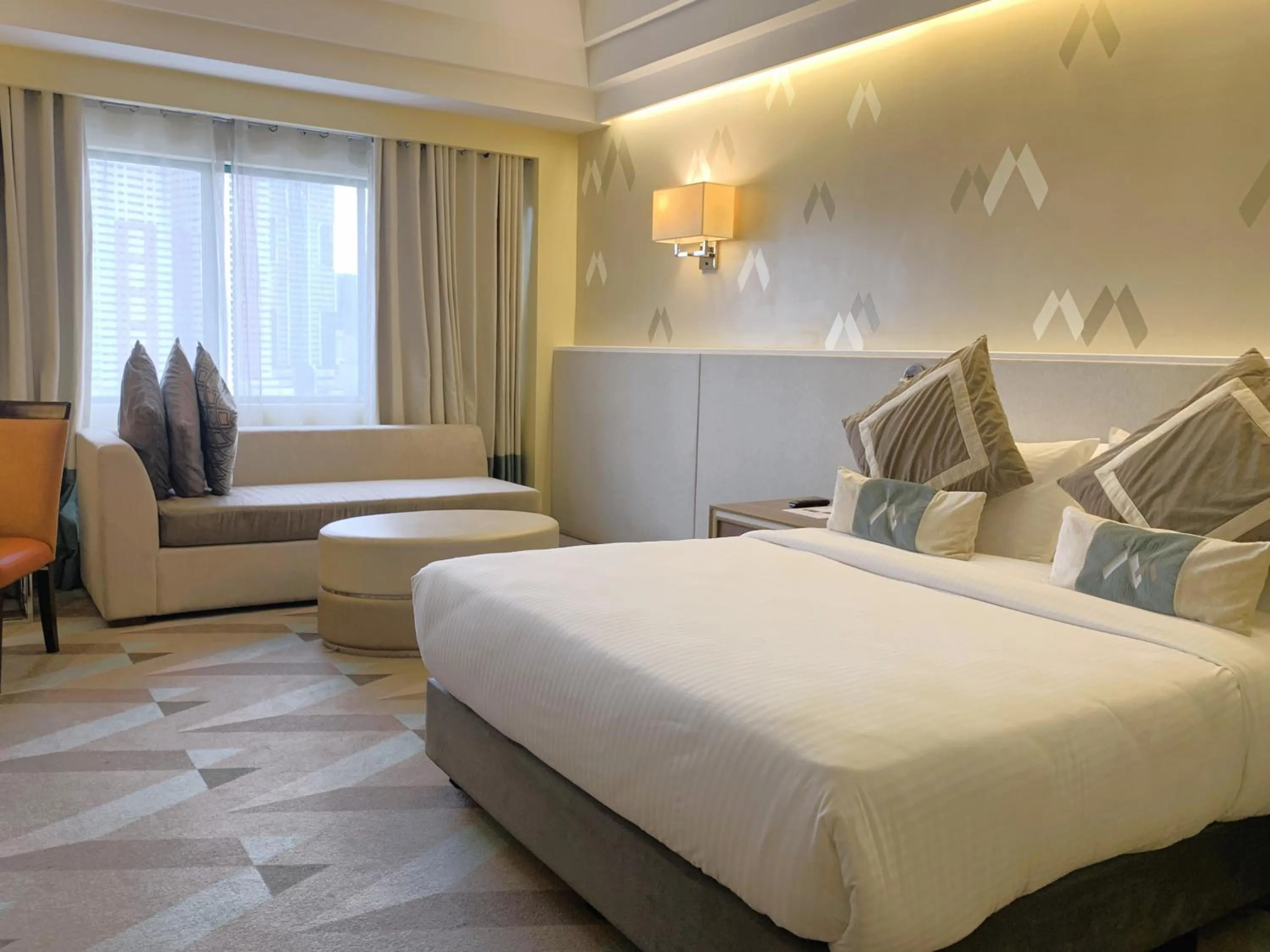 Bed in Hotel Benilde Maison De La Salle