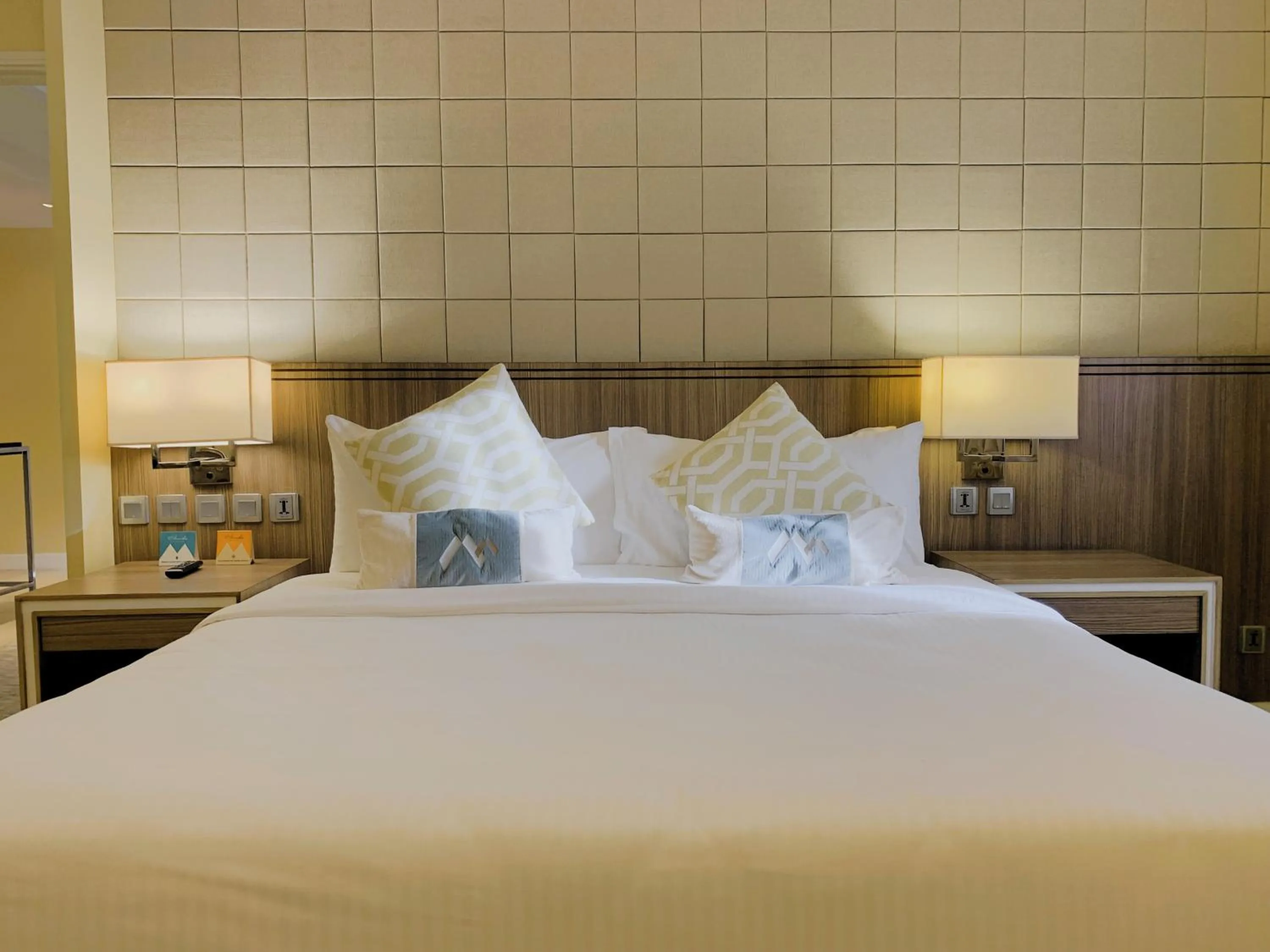 Bed in Hotel Benilde Maison De La Salle