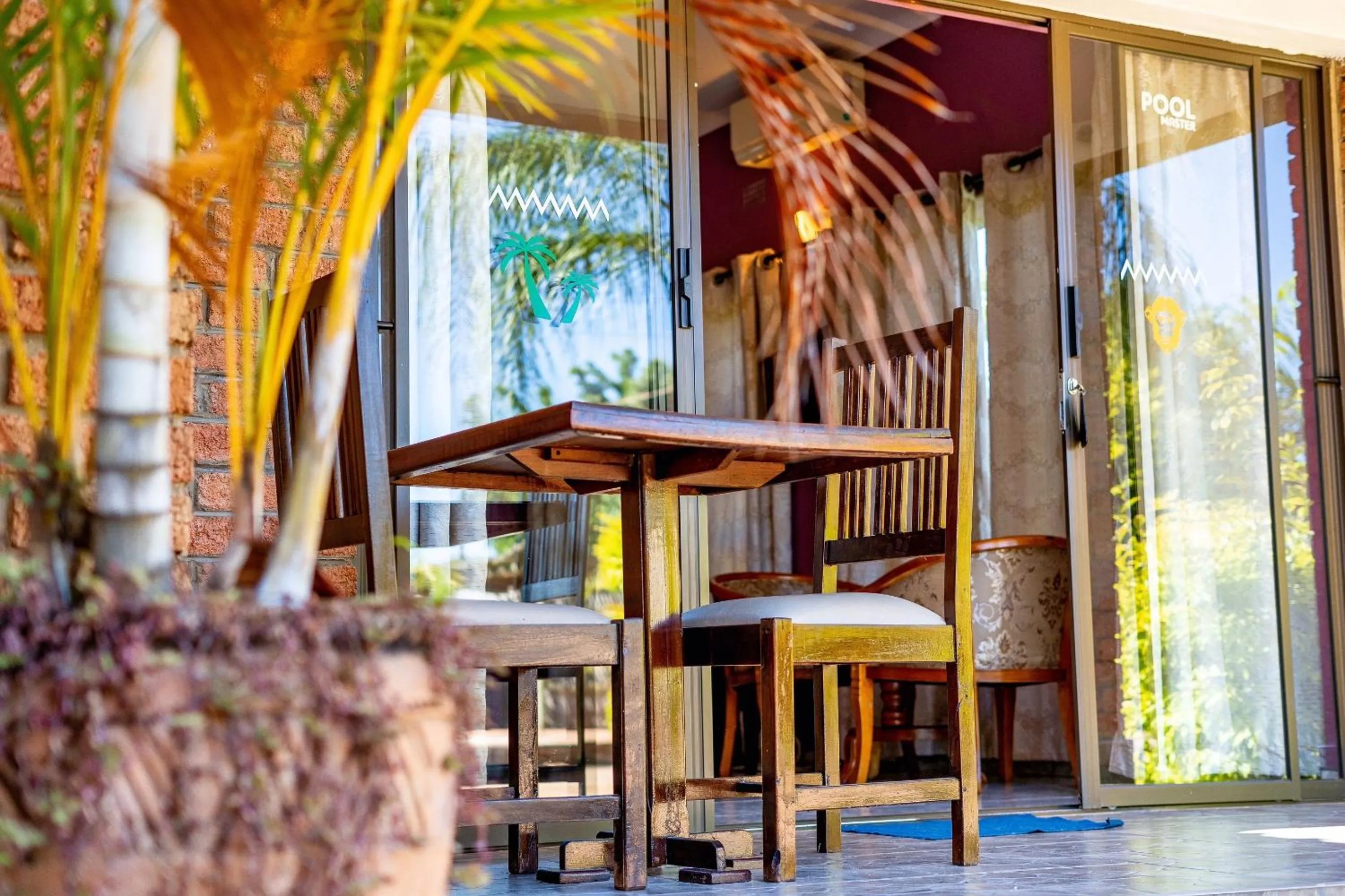 Patio in Dzimbahwe Guest Lodge