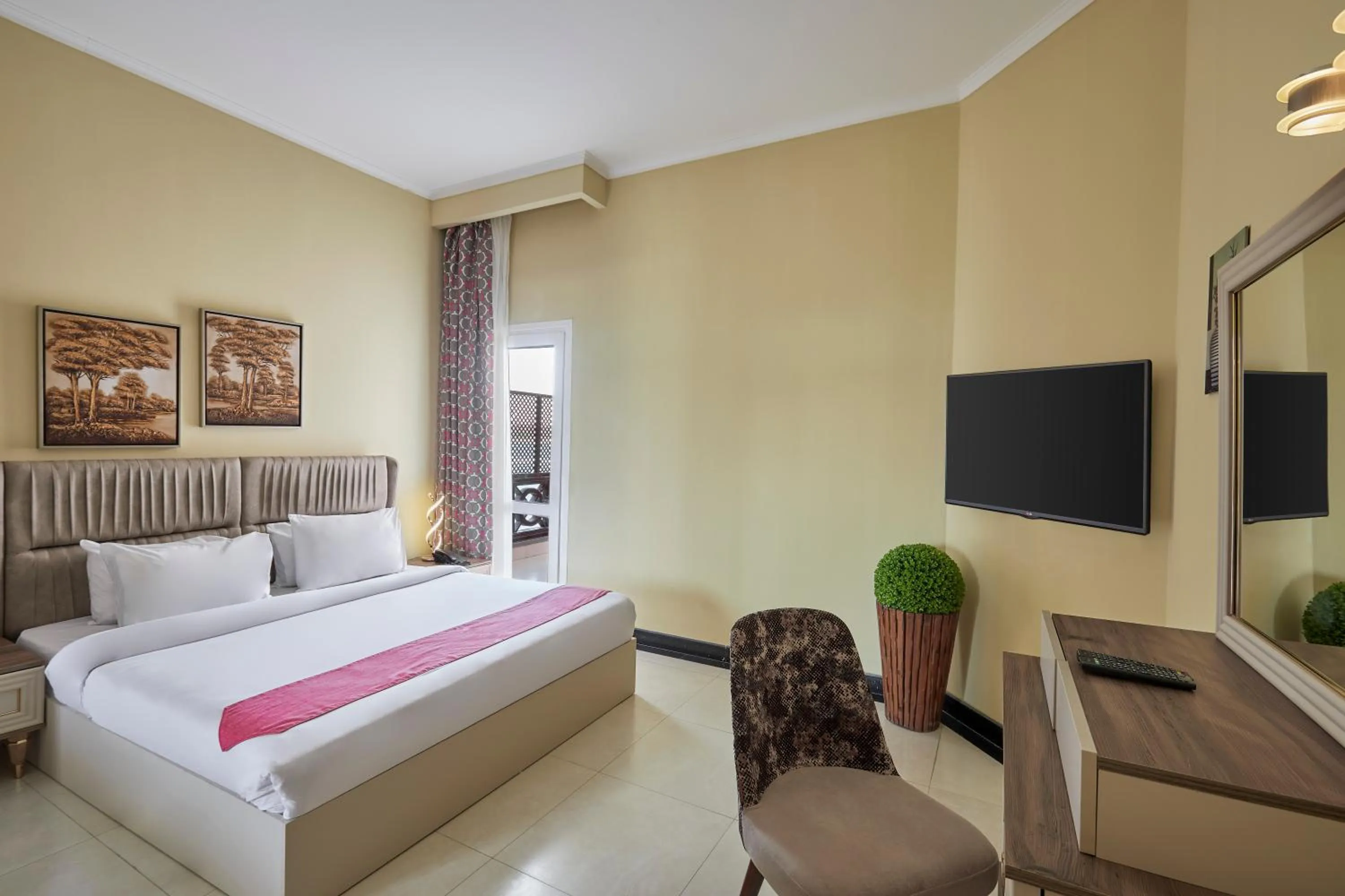 Golden Ocean Marina Hotel