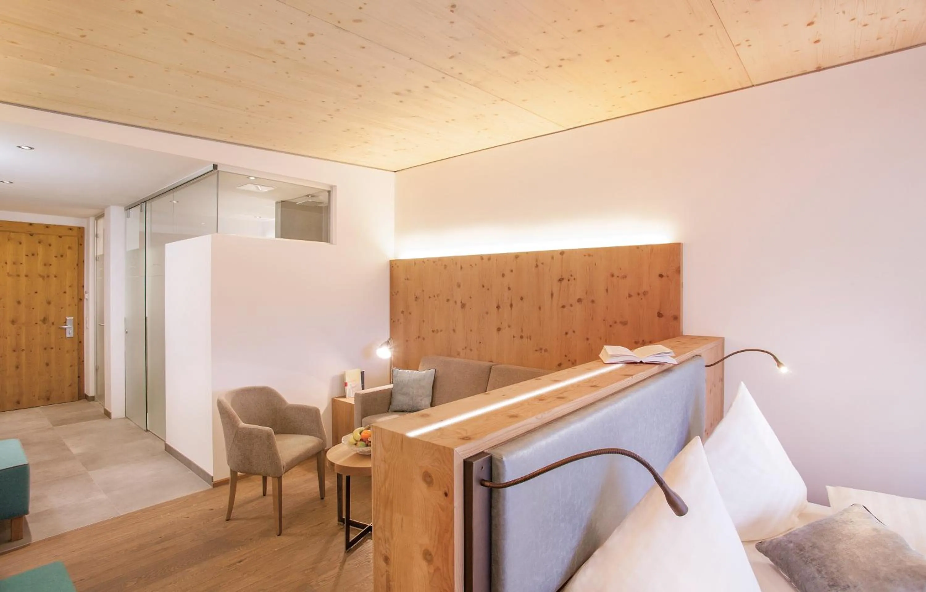 Photo of the whole room in Hotel Piz Buin