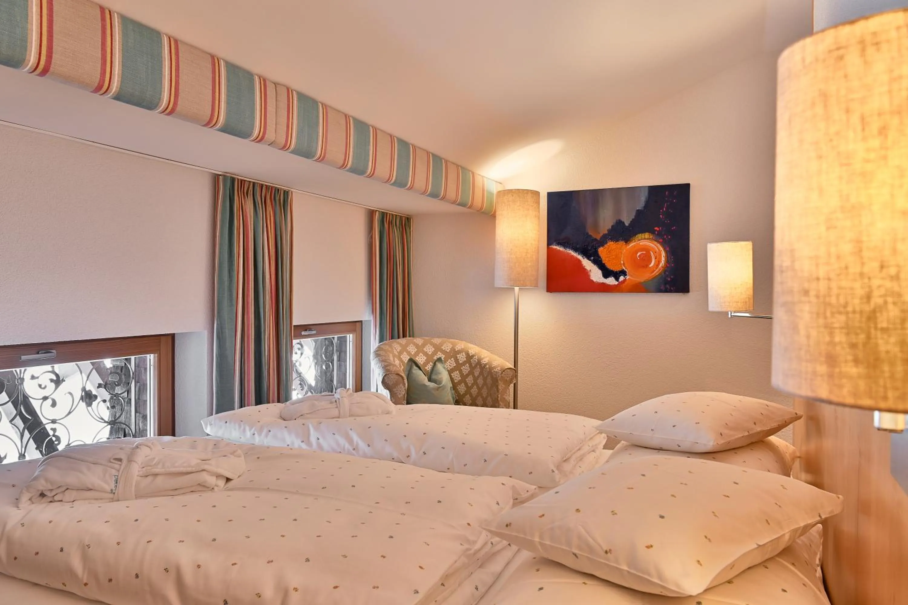 Restaurant/places to eat, Bed in Hotel Petersboden