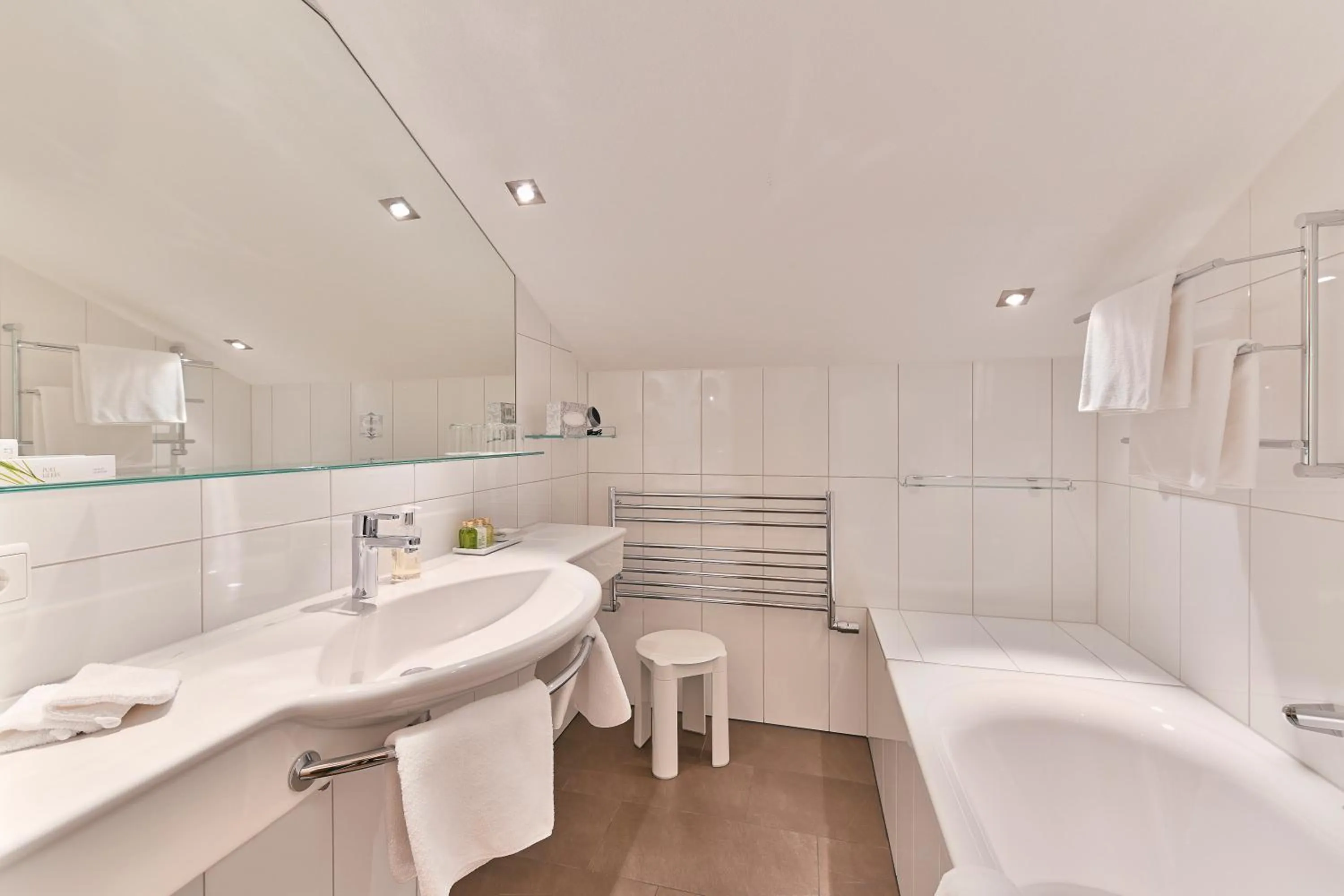 Restaurant/places to eat in Hotel Petersboden