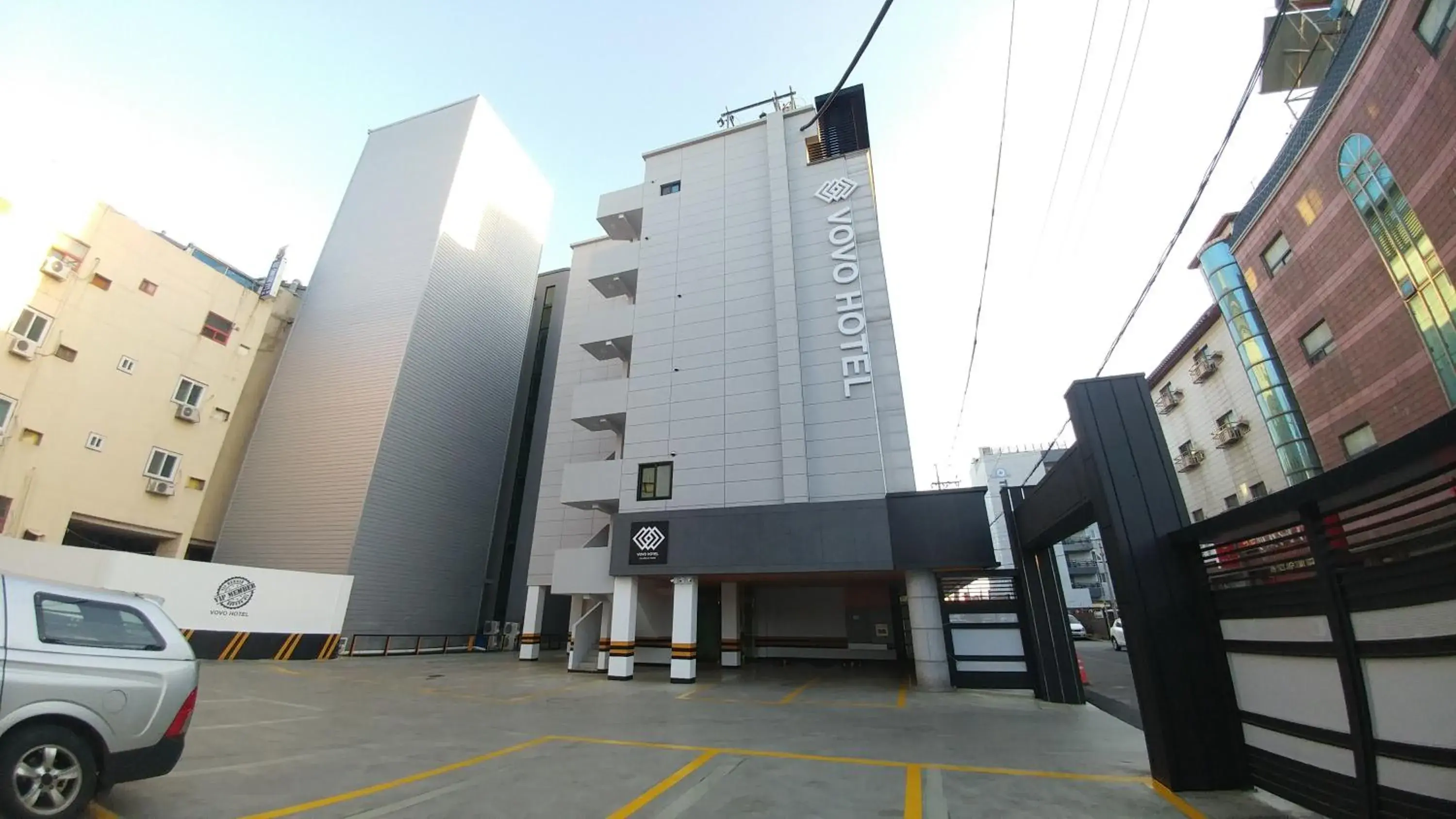 Property building in Vovo Hotel Property building in Vovo Hotel