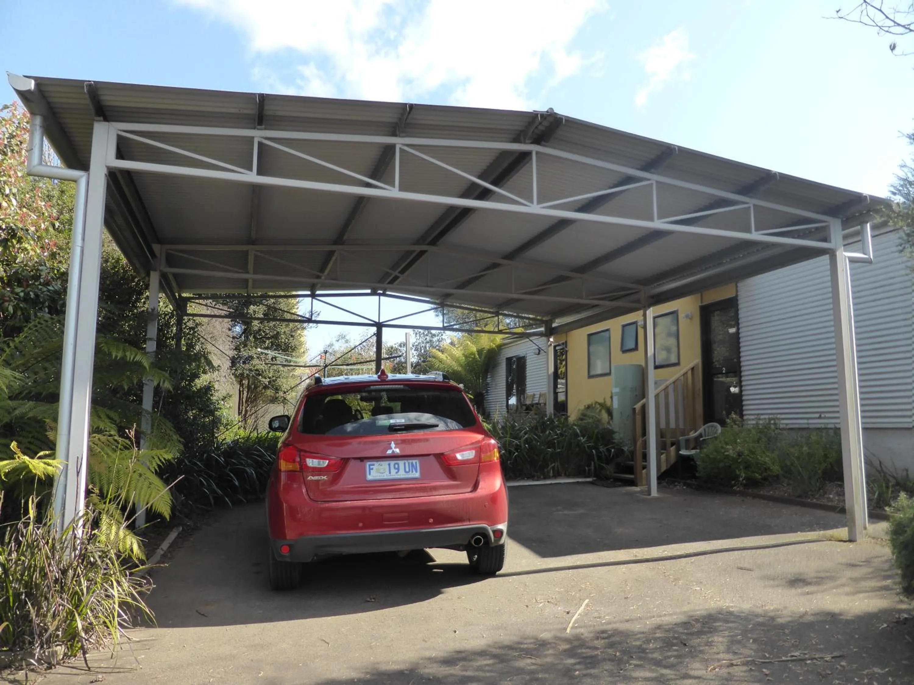 Parking in Bella Villa