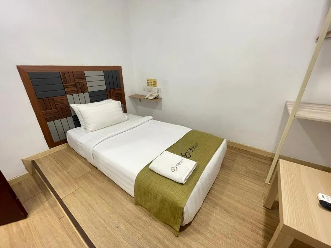 Bed in S8 Boutique Hotel near KLIA 1 & KLIA 2