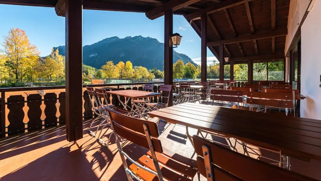 Restaurant/places to eat in Parkhotel Sonnenhof