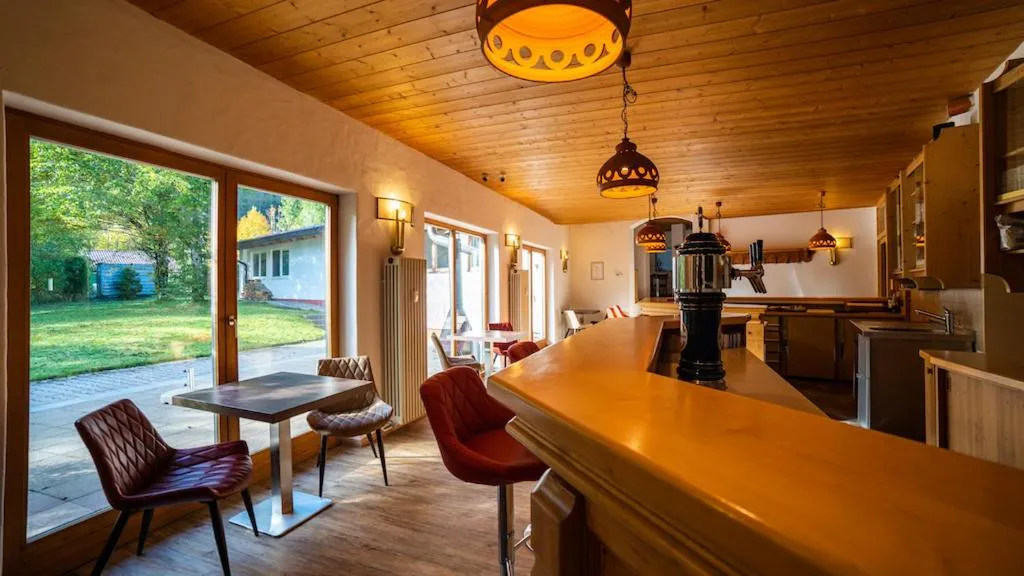 Restaurant/places to eat in Parkhotel Sonnenhof