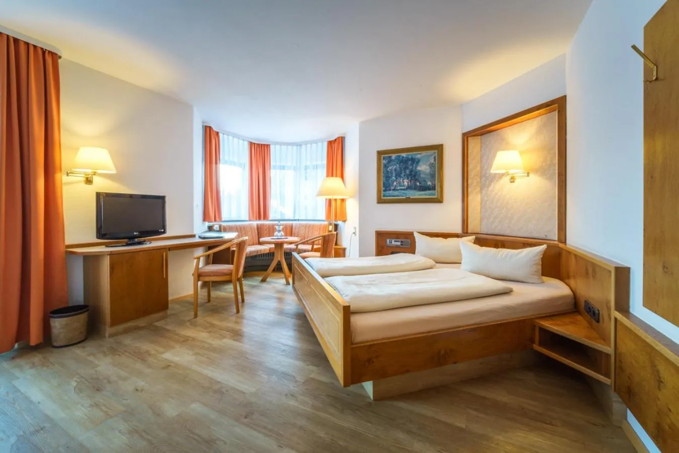 Photo of the whole room, Bed in Parkhotel Sonnenhof