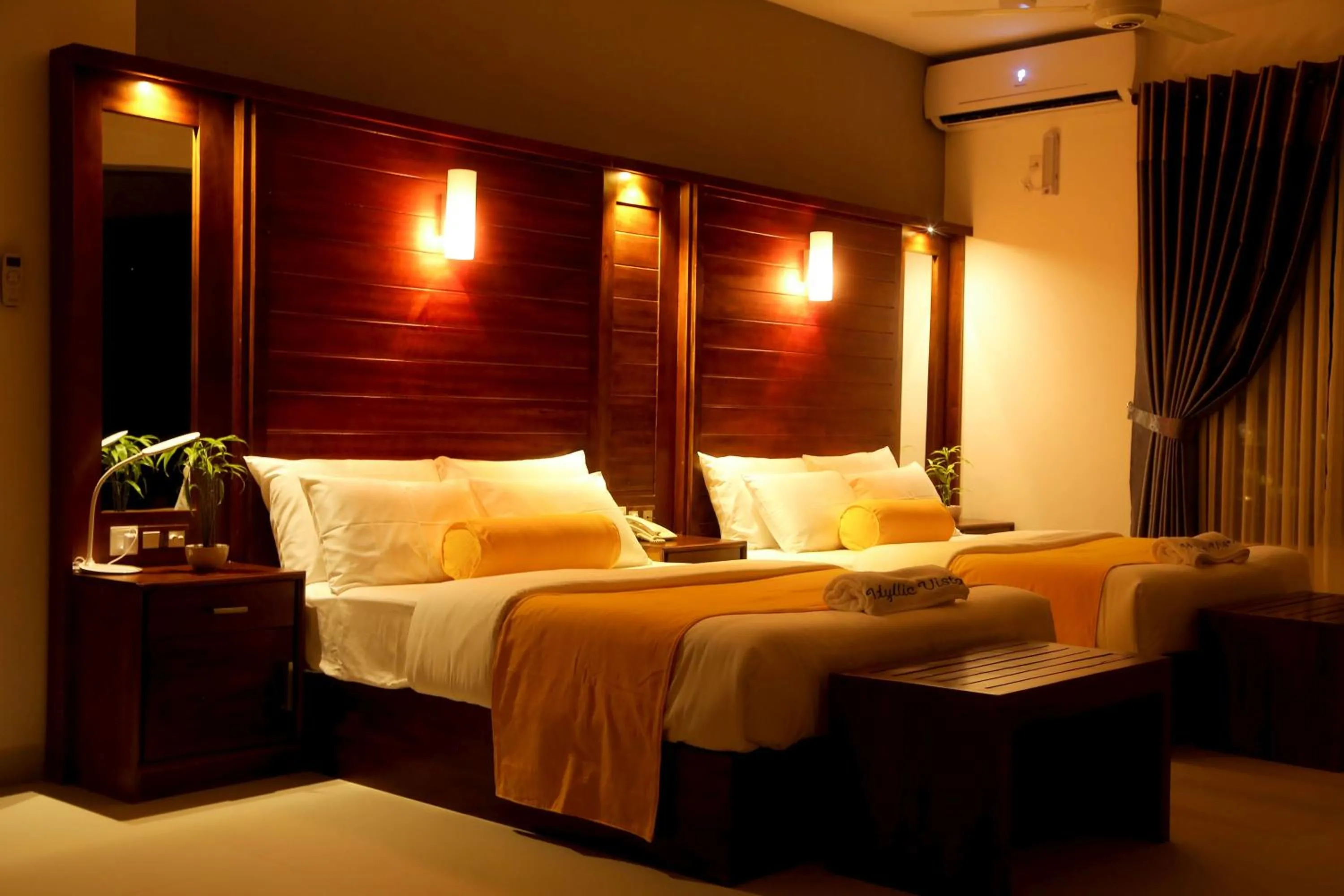 Bed in Idyllic Vista