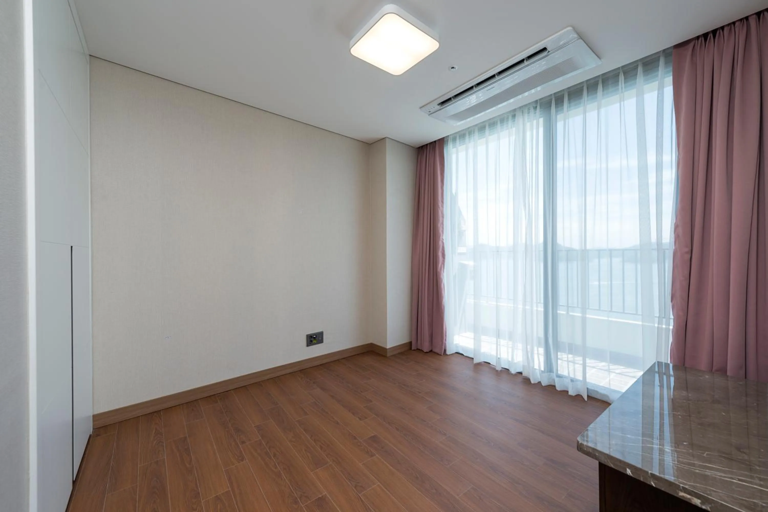 Stanford Hotel&Resort Tongyeong