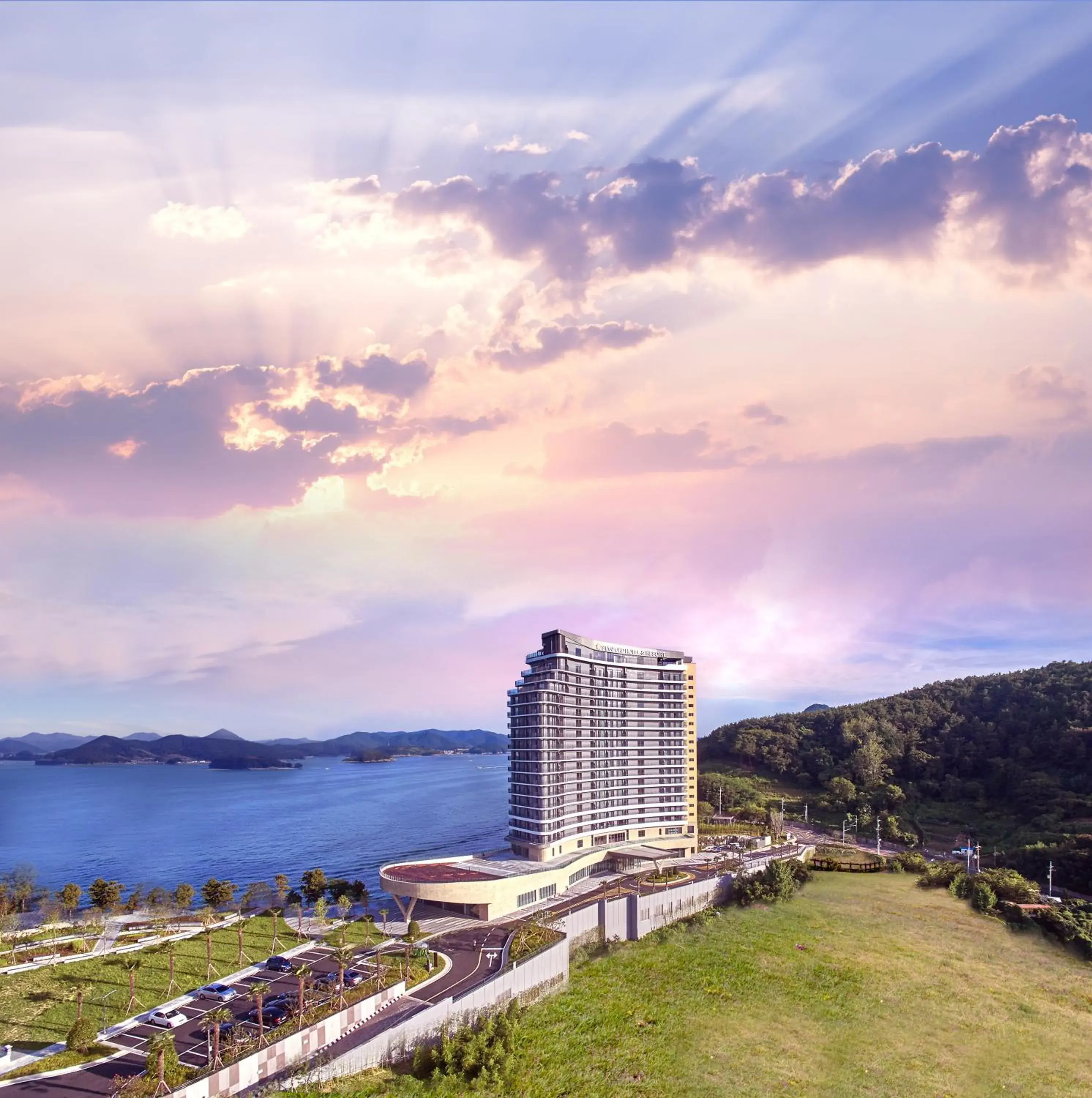 Property building in Stanford Hotel&Resort Tongyeong Property building in Stanford Hotel&Resort Tongyeong