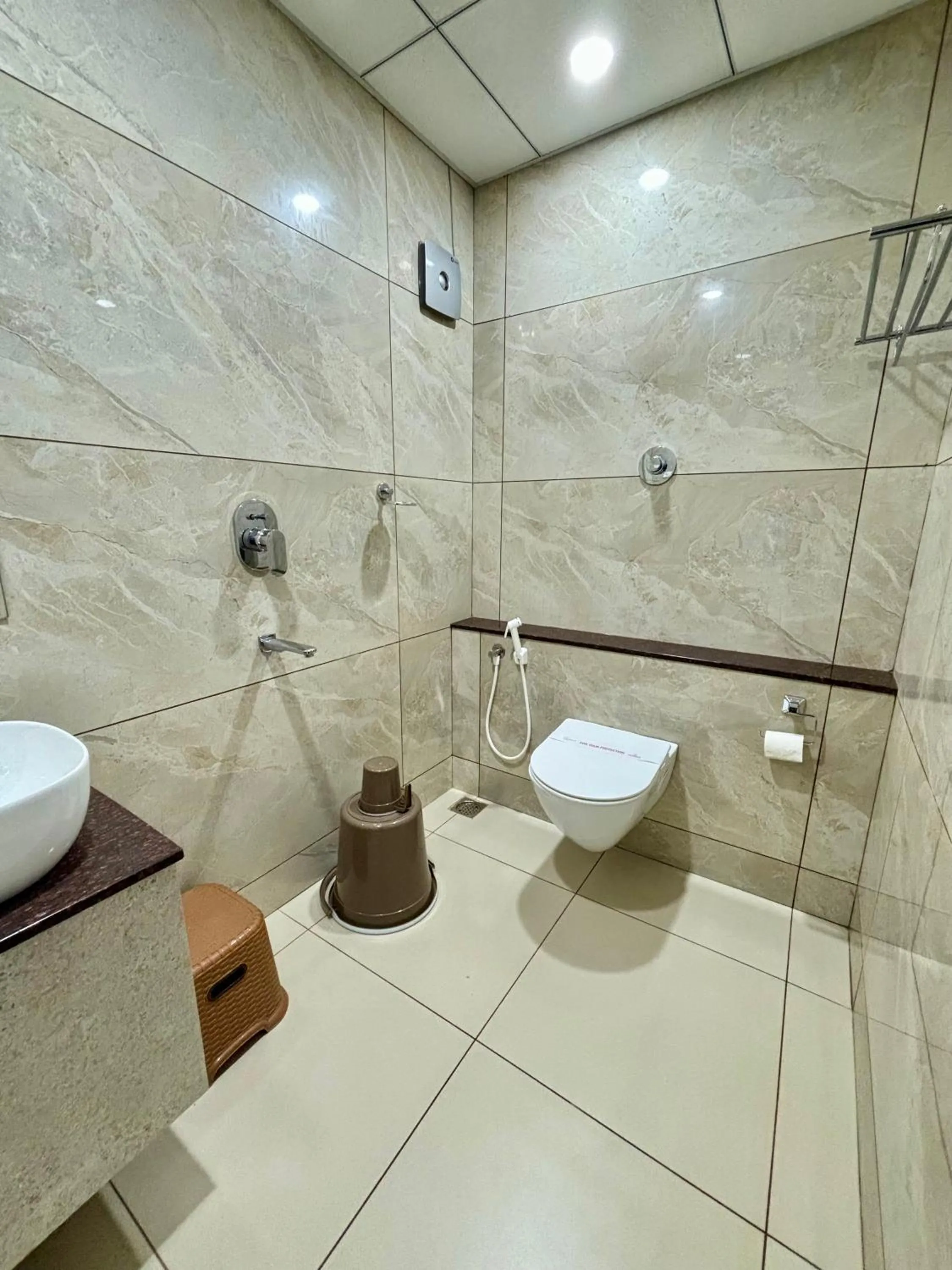 Shower in Hotel Citywalk Residency