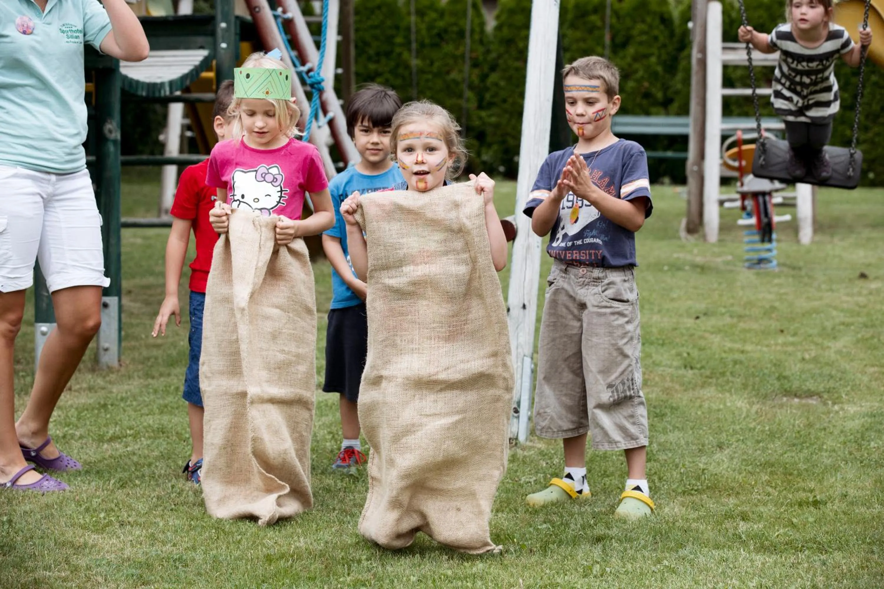 People in Dolomiten Residenz - Sporthotel Sillian