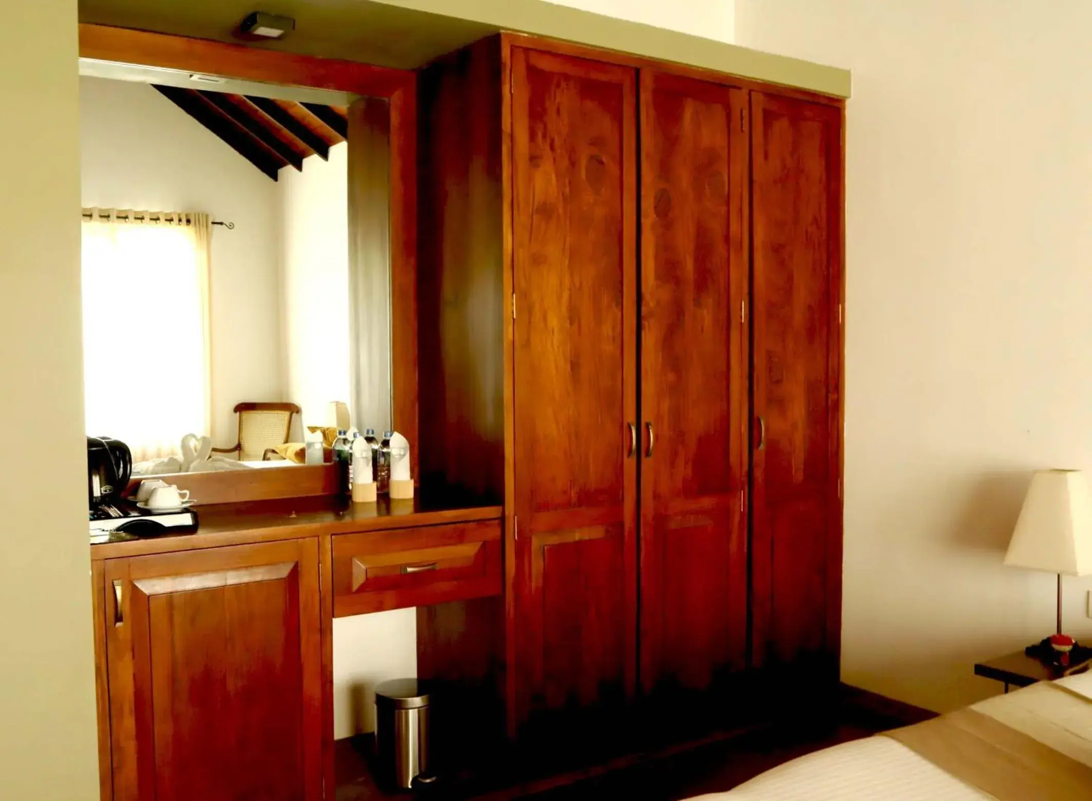 Bedroom in Ehalagala Lake Resort Bedroom in Ehalagala Lake Resort