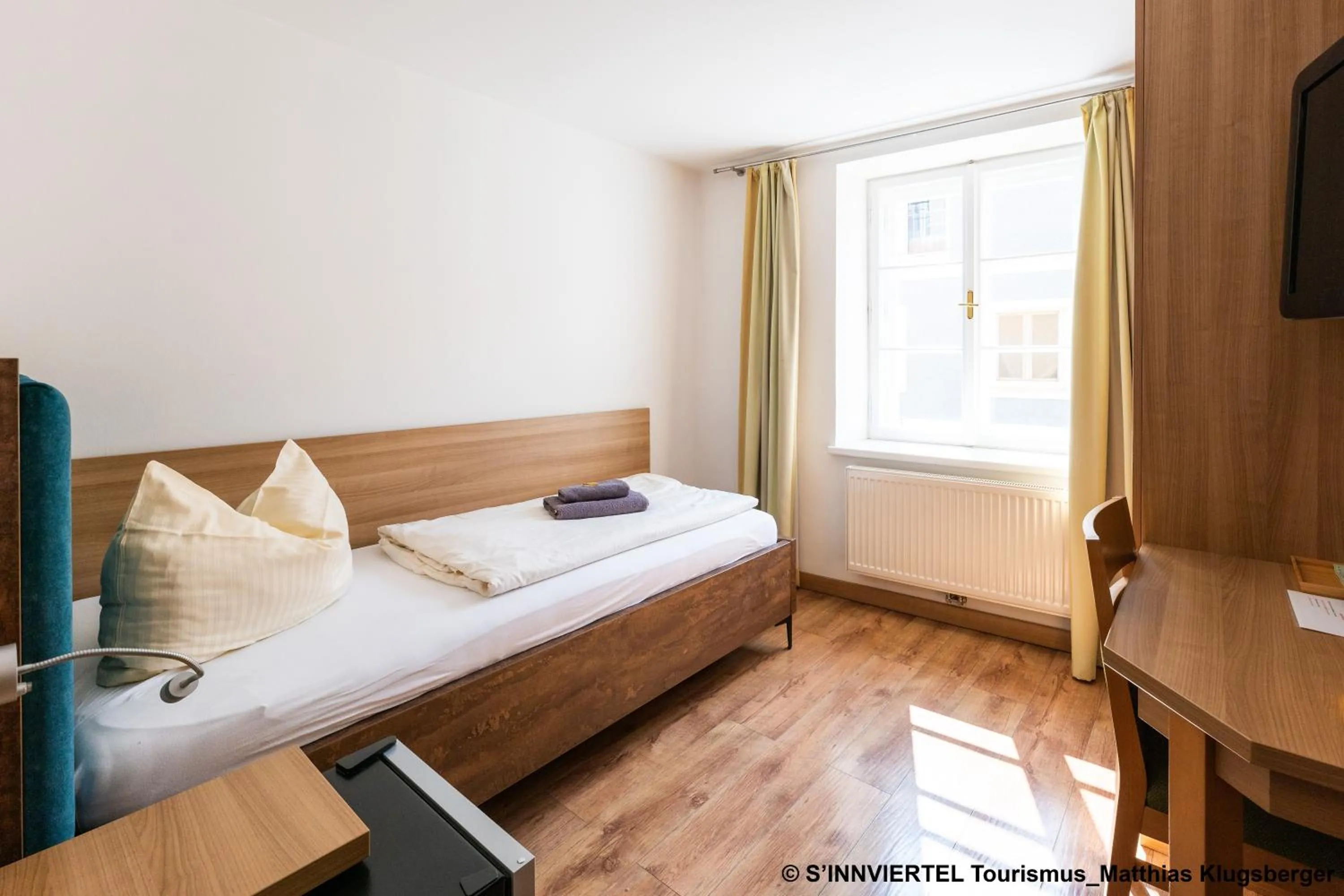 Photo of the whole room, Bed in Hotel Gasthof zur Post