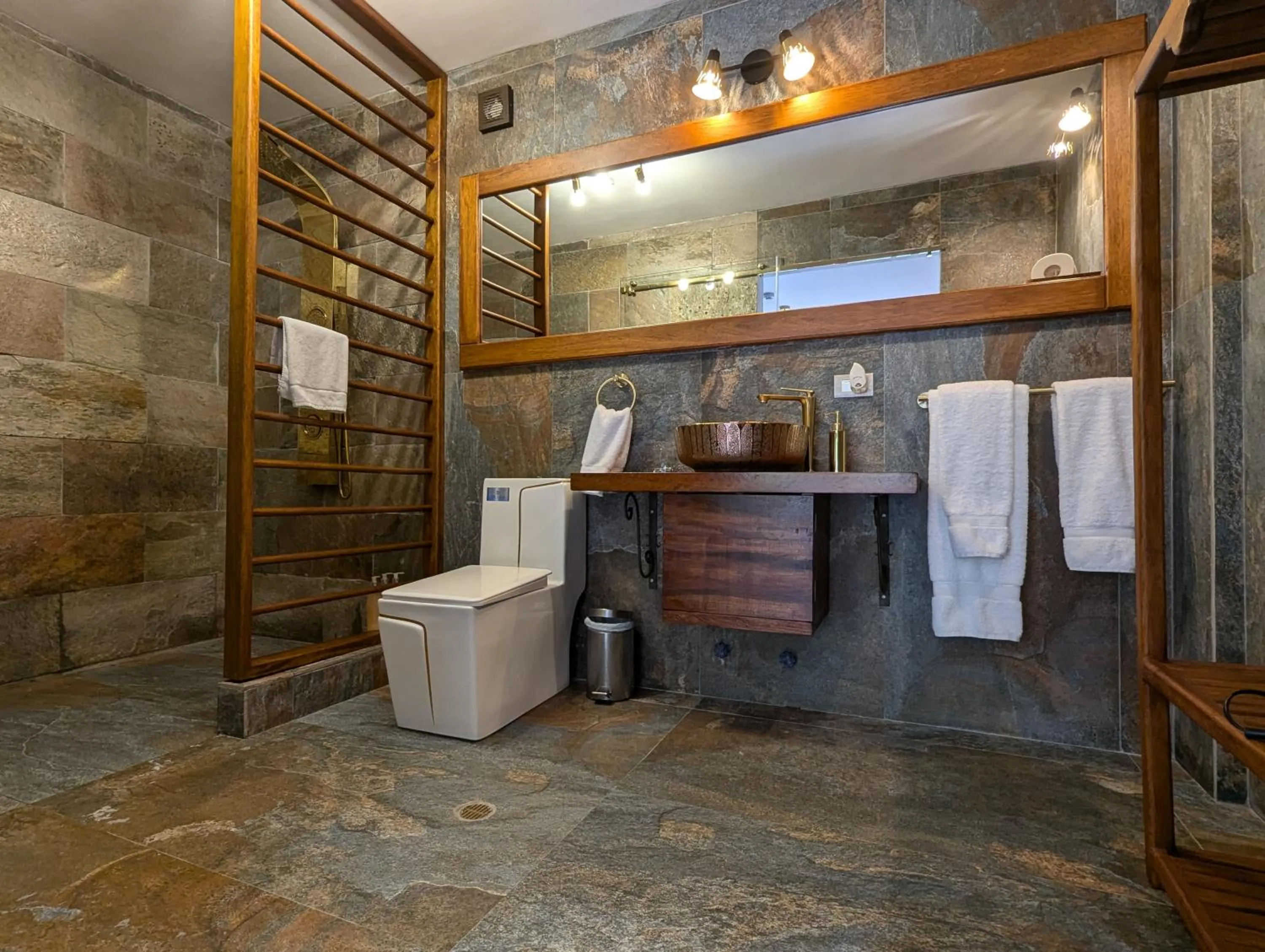 Shower in Vista del Angel Hotel Boutique