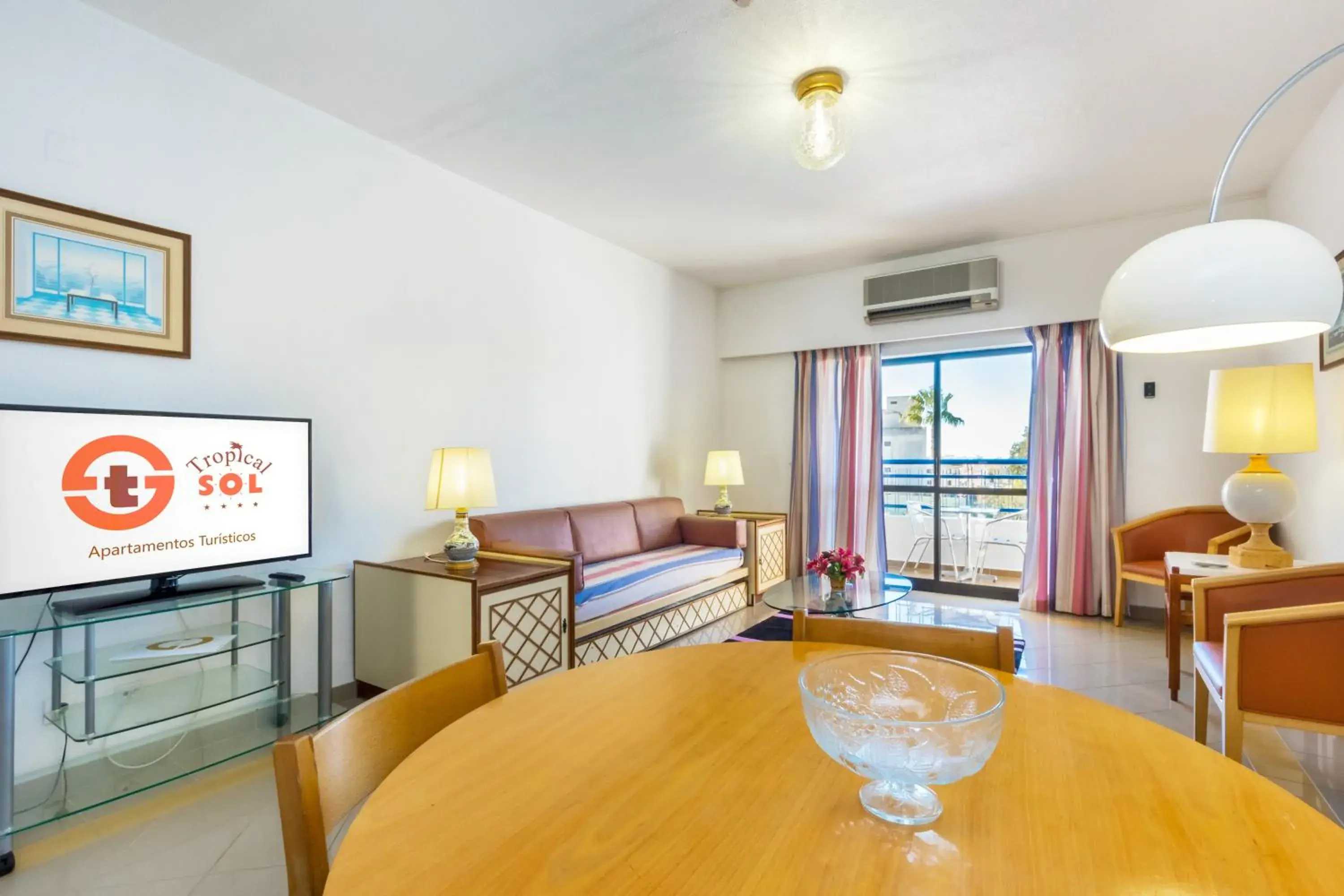 One-Bedroom Apartment with Pool View in Tropical Sol One-Bedroom Apartment with Pool View in Tropical Sol