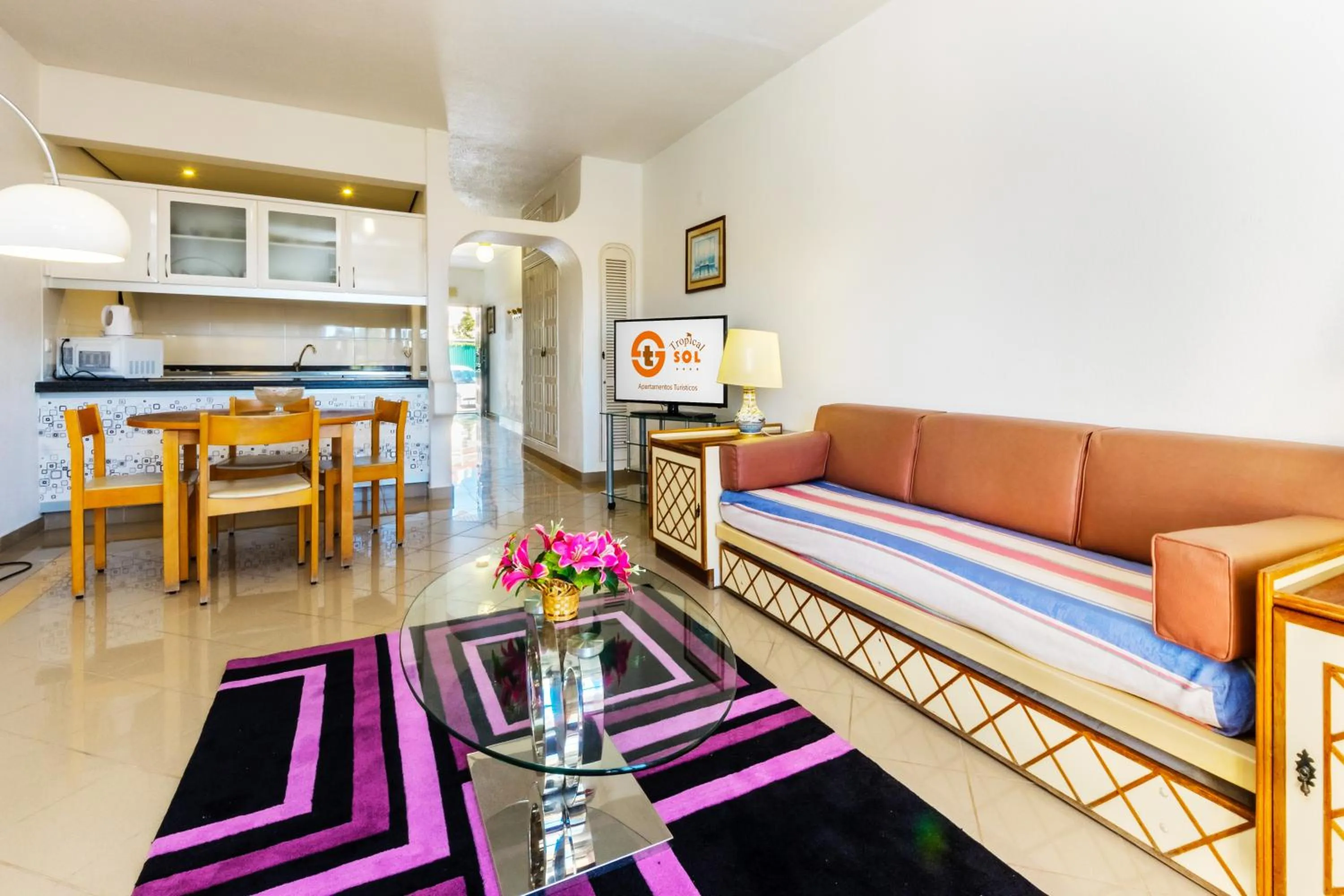 Living room in Tropical Sol