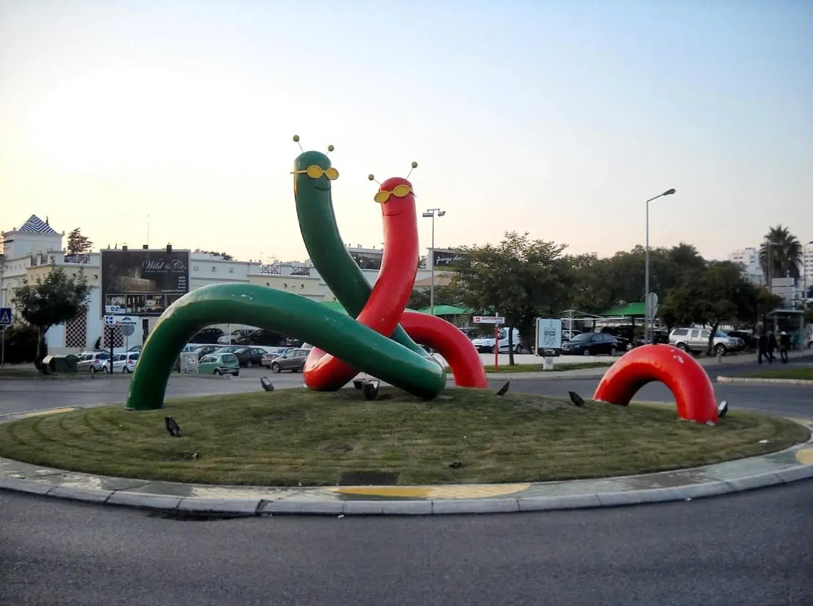 Property building in Tropical Sol Property building in Tropical Sol