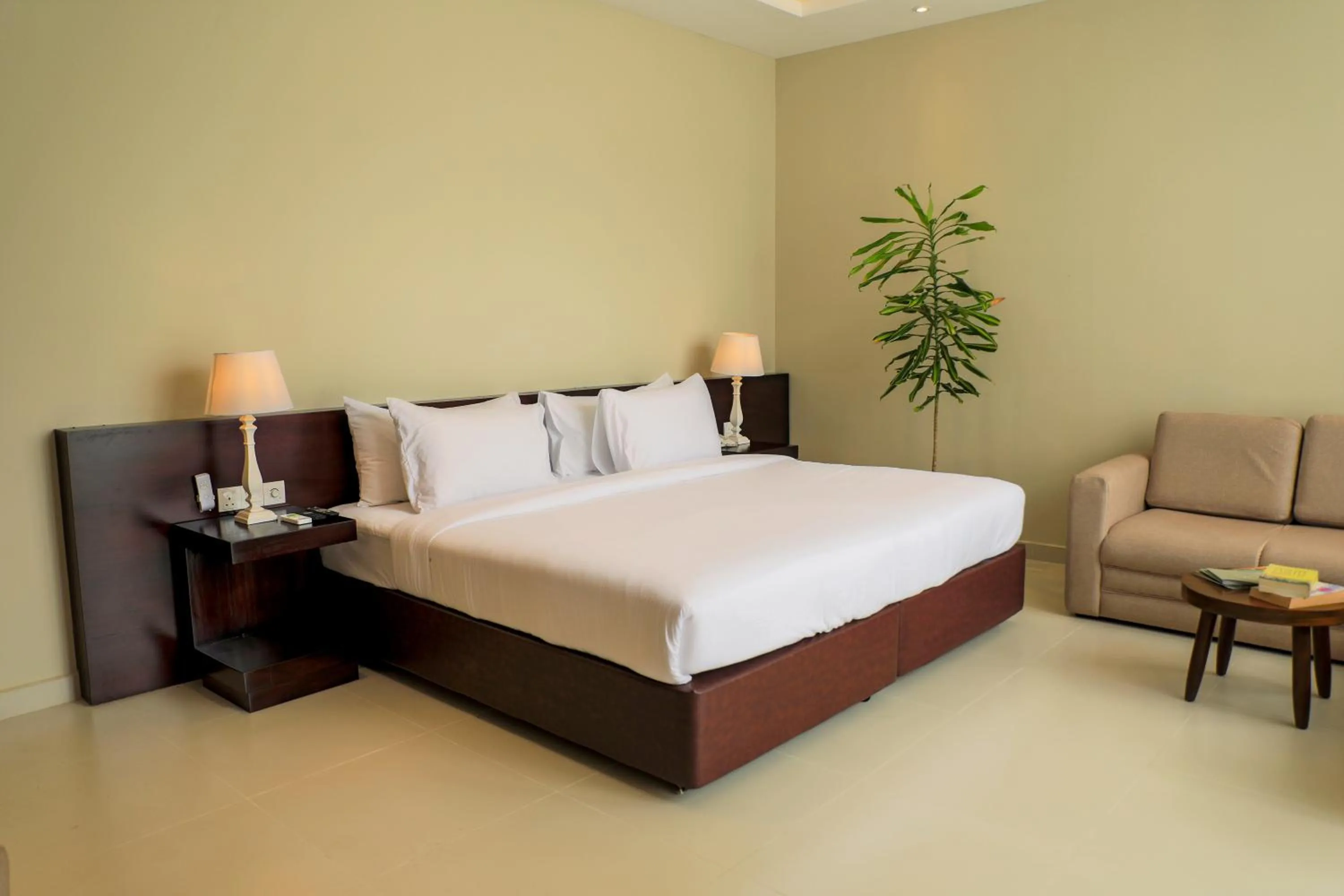 Bed in Oak Ray Heritage Hotel