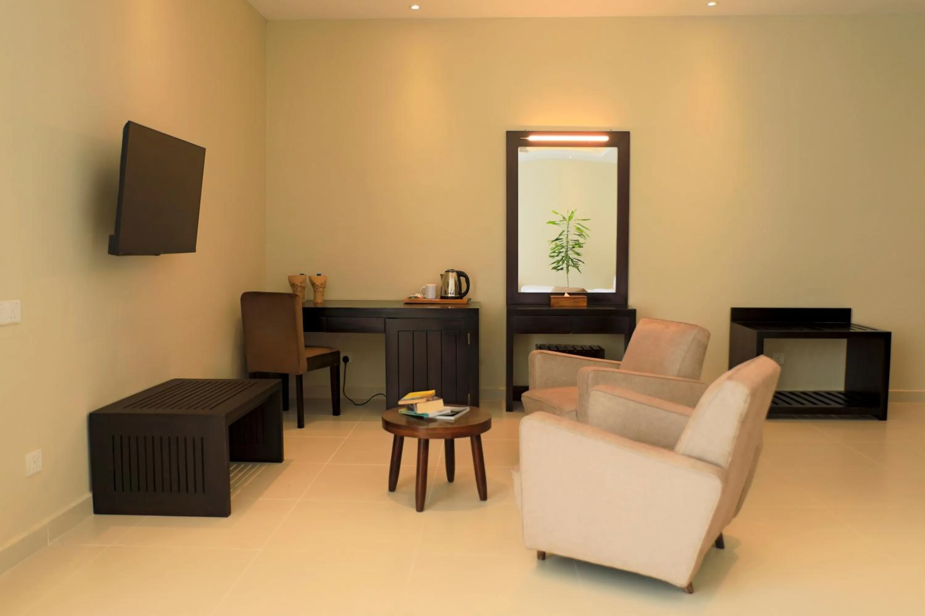 TV and multimedia in Oak Ray Heritage Hotel