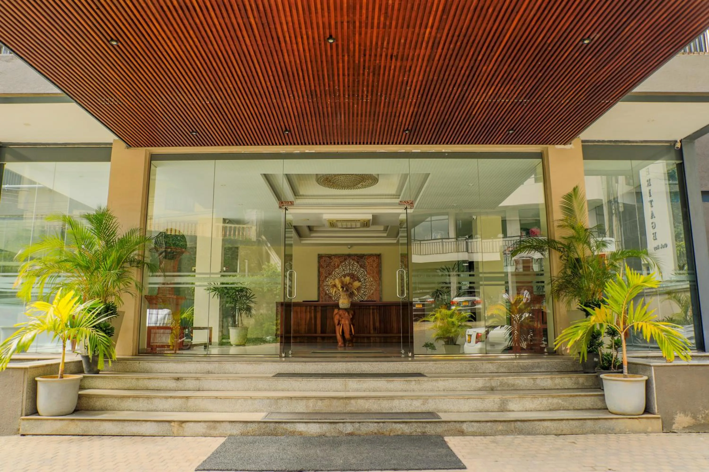 Facade/entrance in Oak Ray Heritage Hotel