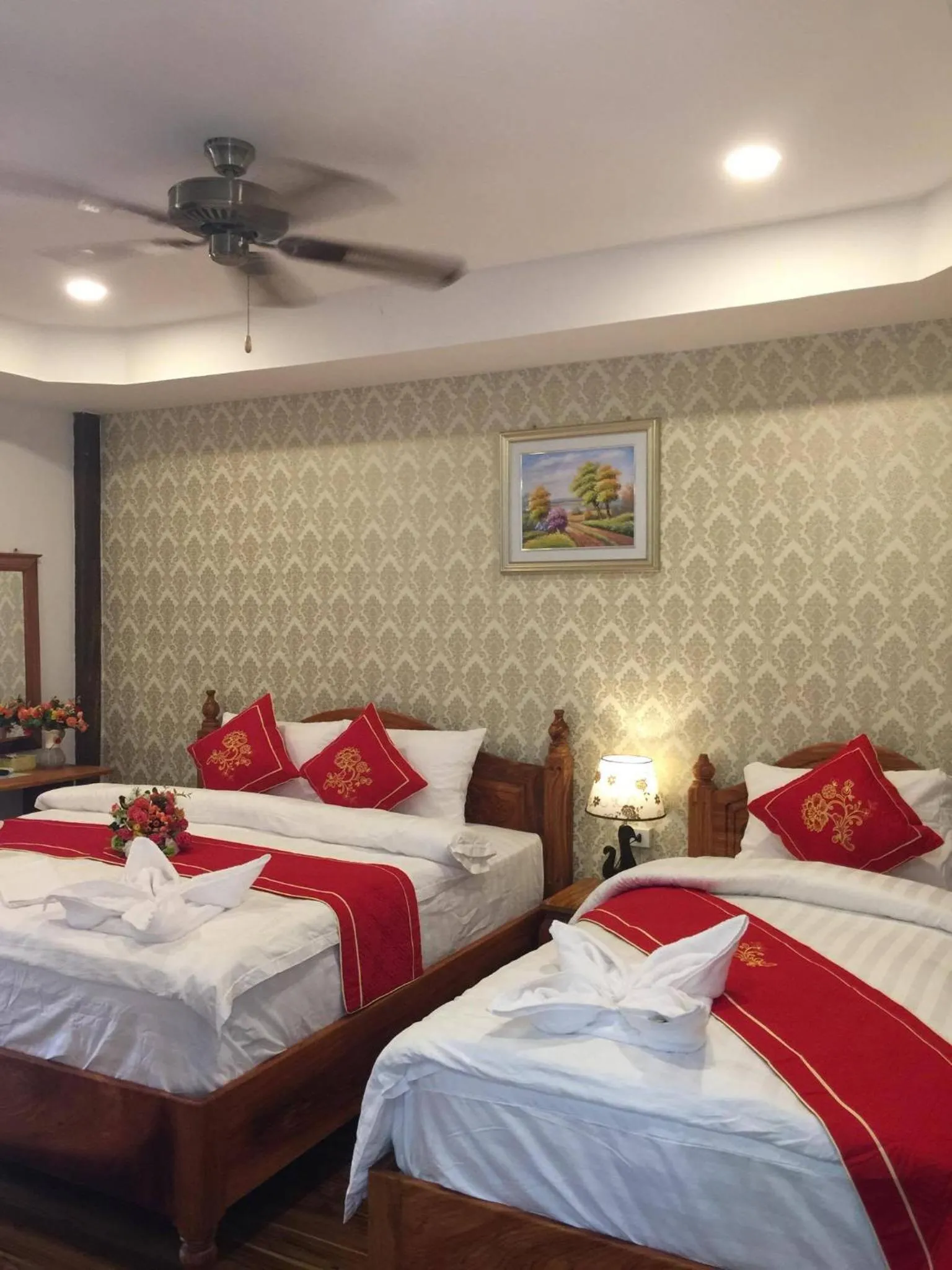 Bed in Golden Lotus Namkhan View