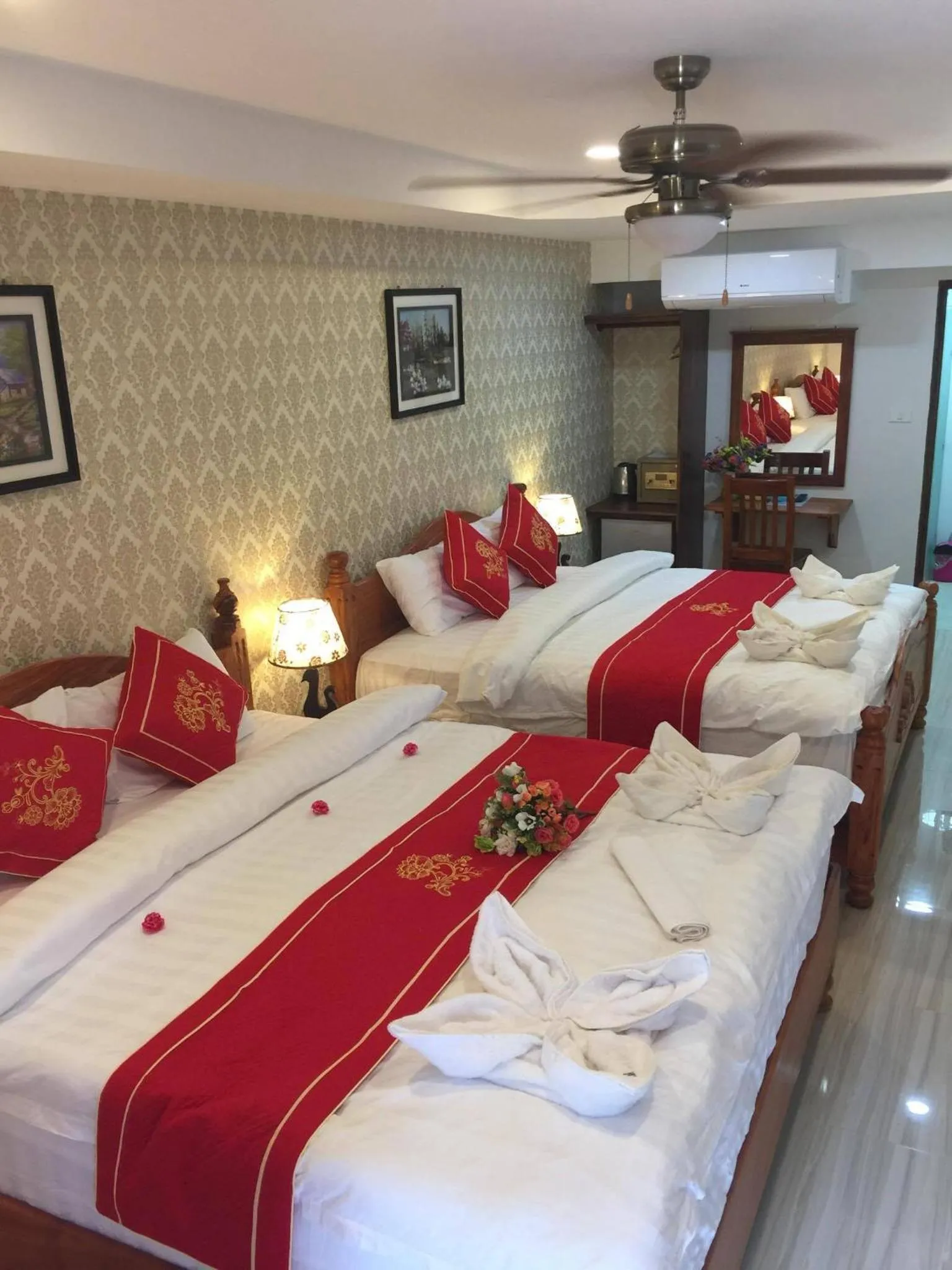 Bed in Golden Lotus Namkhan View