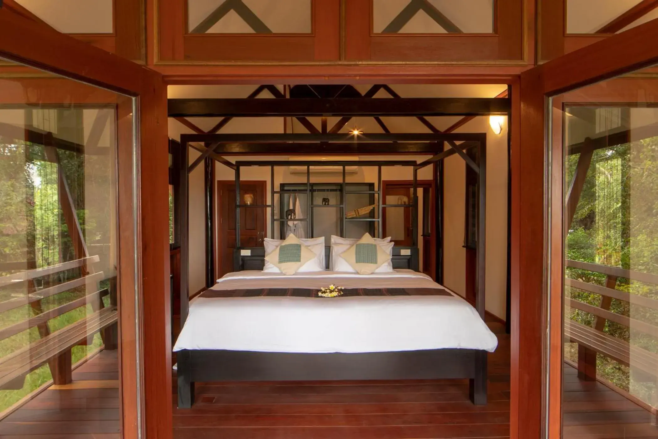 Bed in Kingfisher Ecolodge Bed in Kingfisher Ecolodge