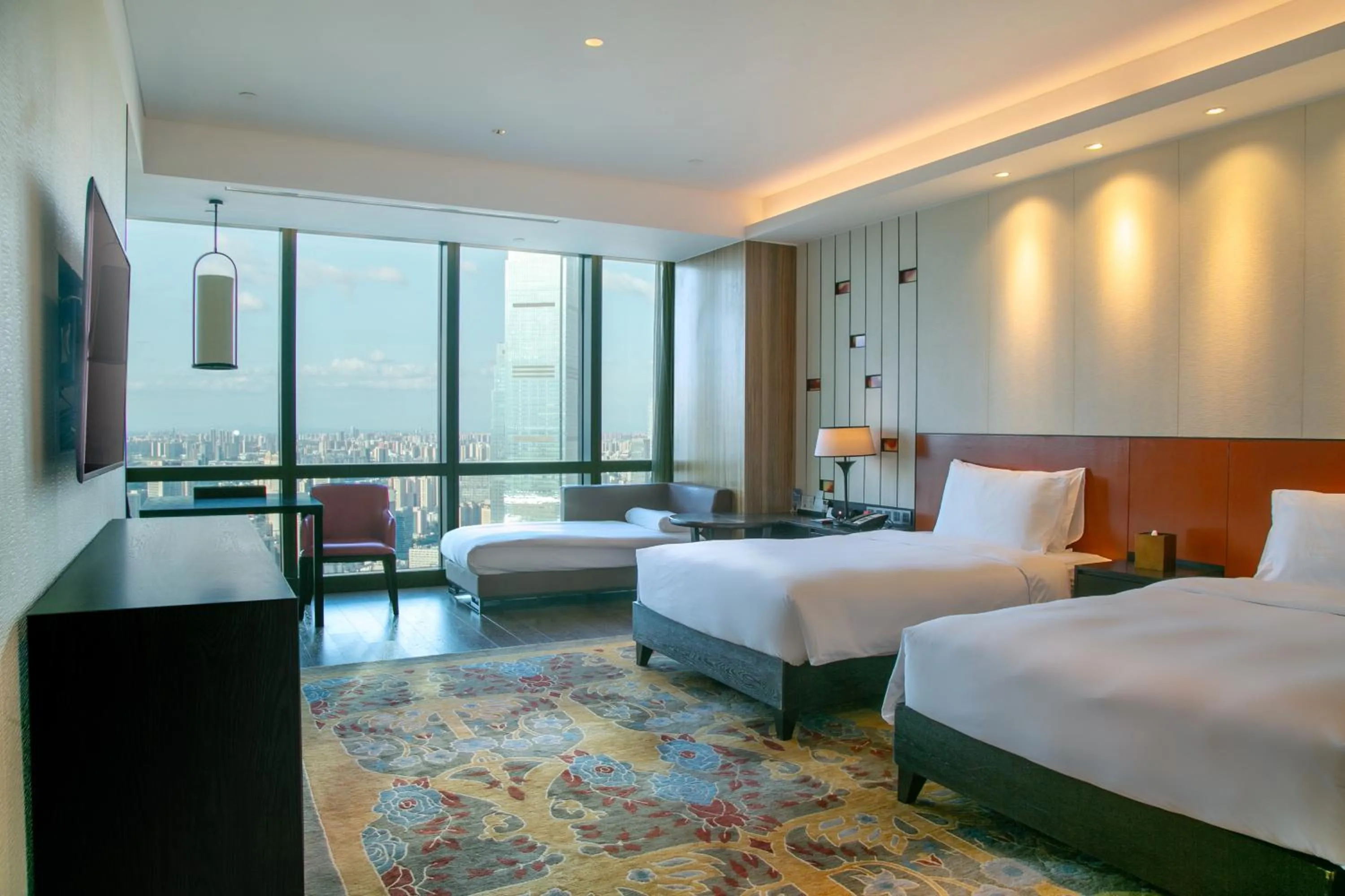 Photo of the whole room, Bed in Grand Hyatt Changsha