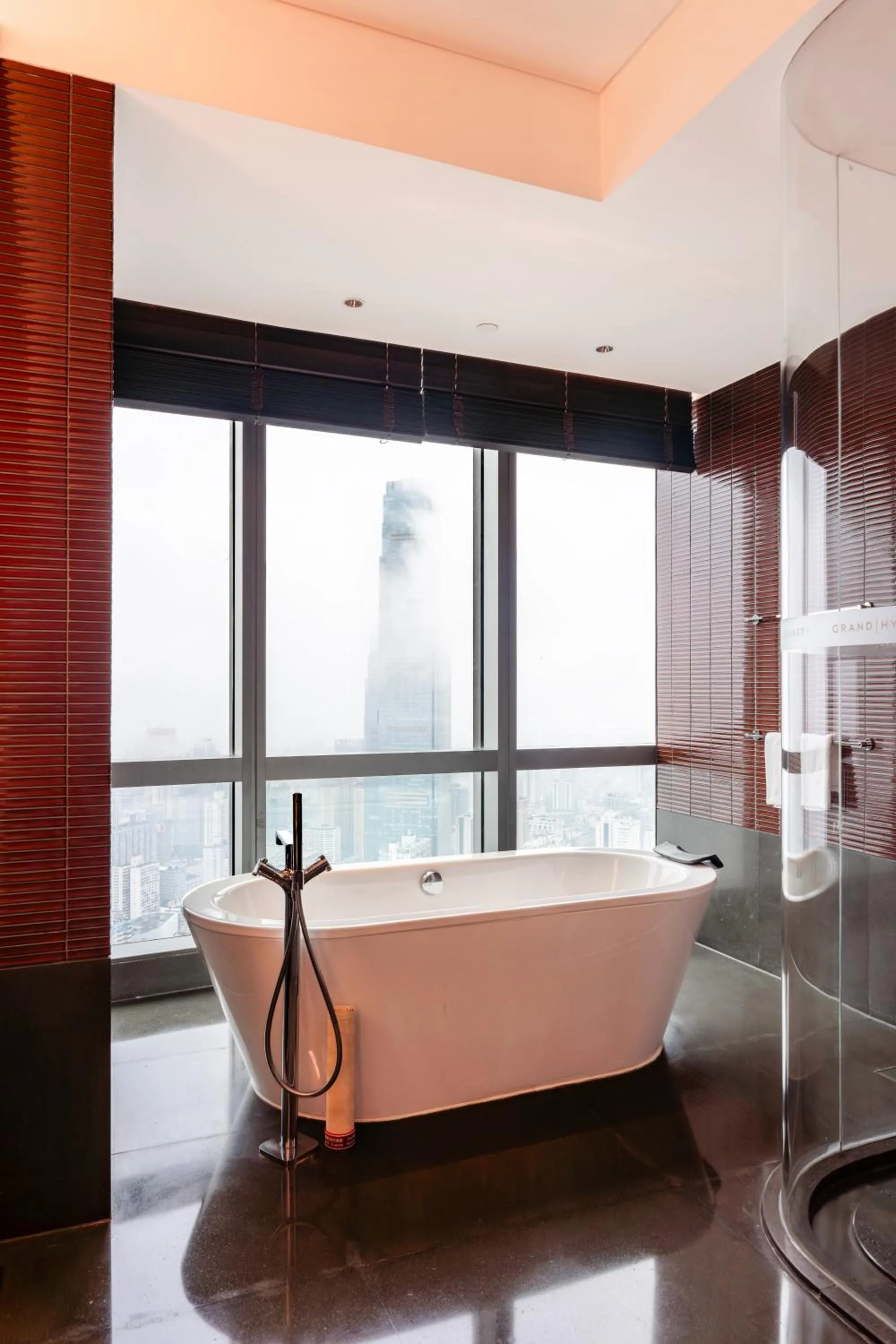 Bathroom, Bed in Grand Hyatt Changsha