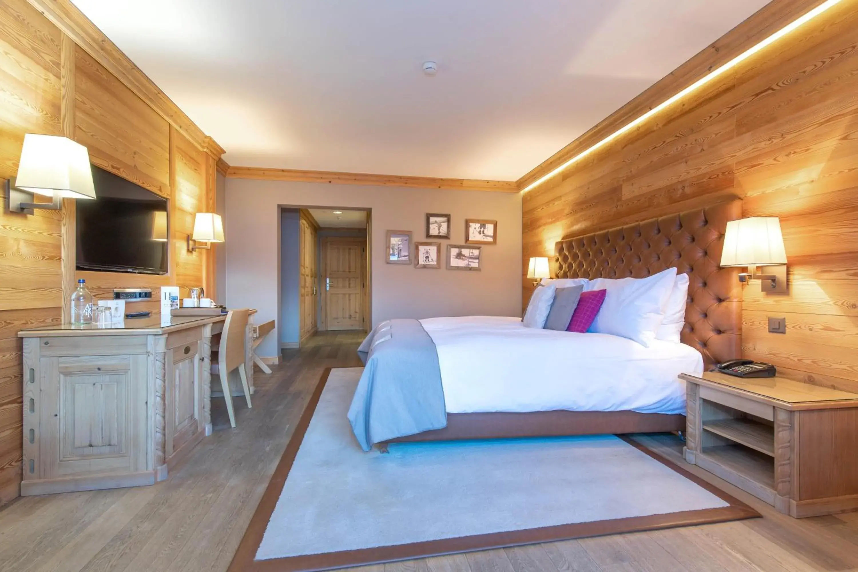 Superior Twin Room in Hotel Royal Superior Twin Room in Hotel Royal