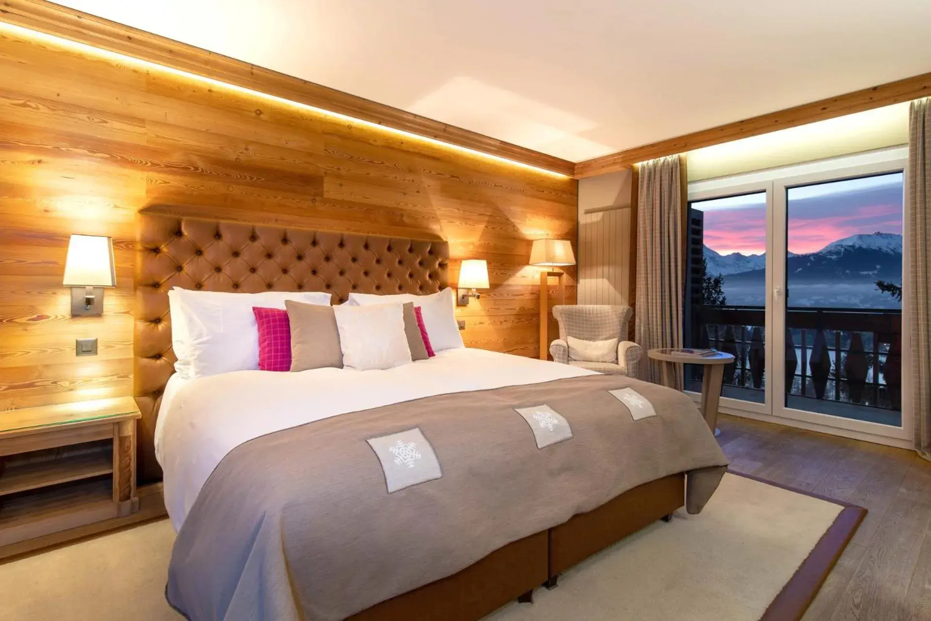 Bed in Hotel Royal Bed in Hotel Royal