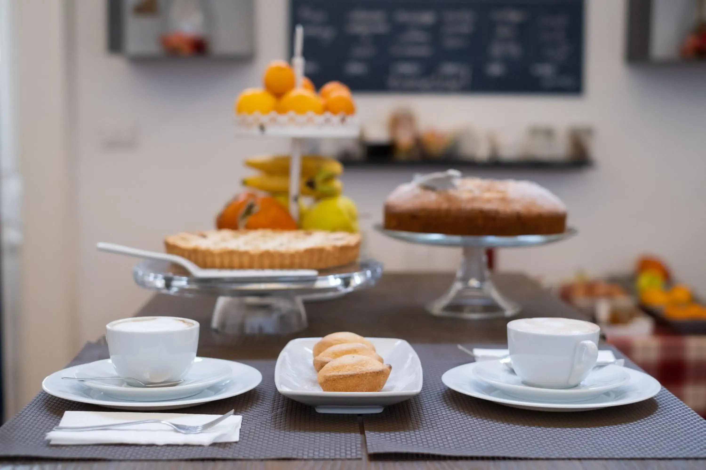 Breakfast in Ada Suites & Spa Breakfast in Ada Suites & Spa