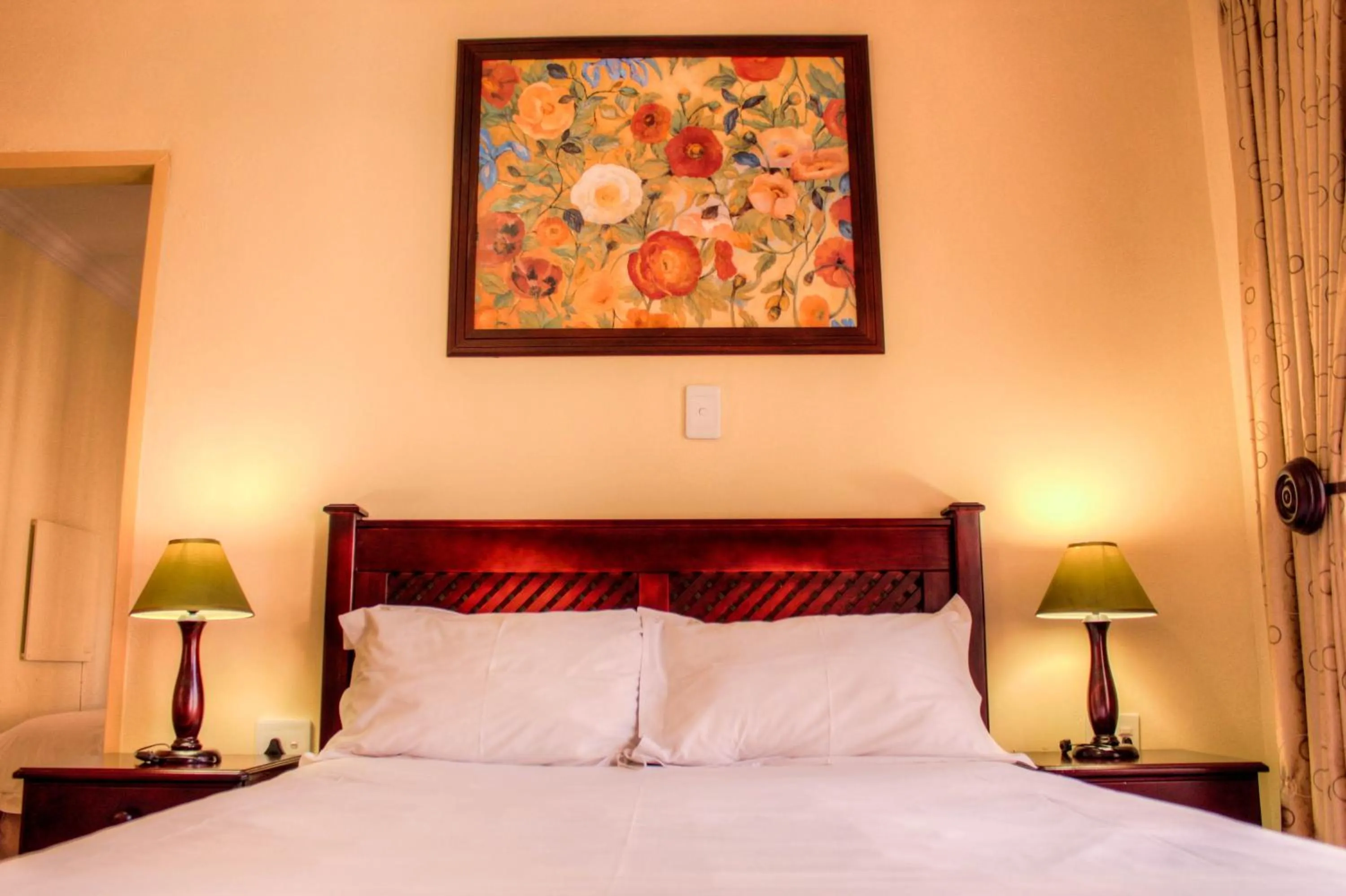 Bed in Marlot Guest House