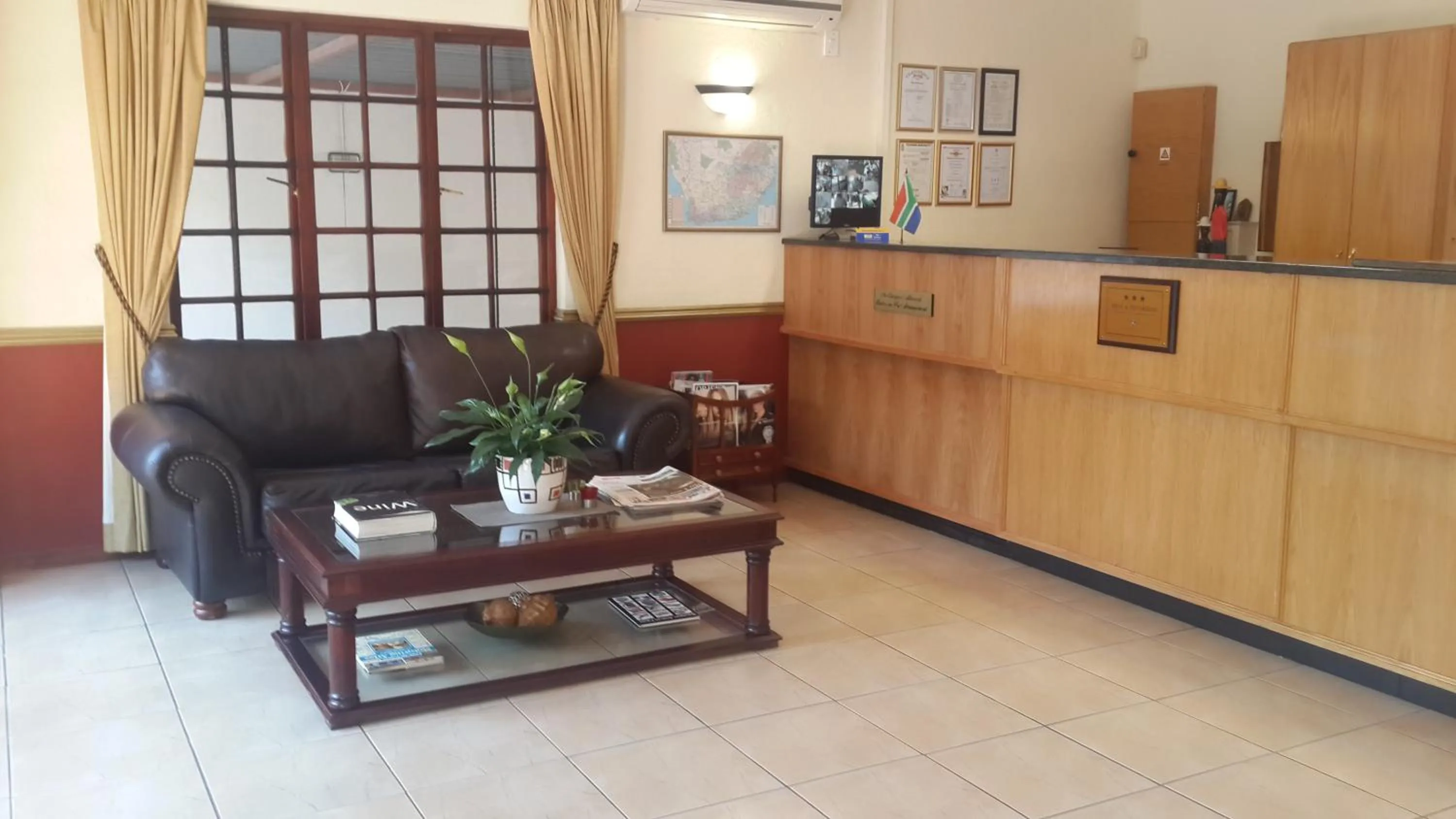 Seating area in Marlot Guest House