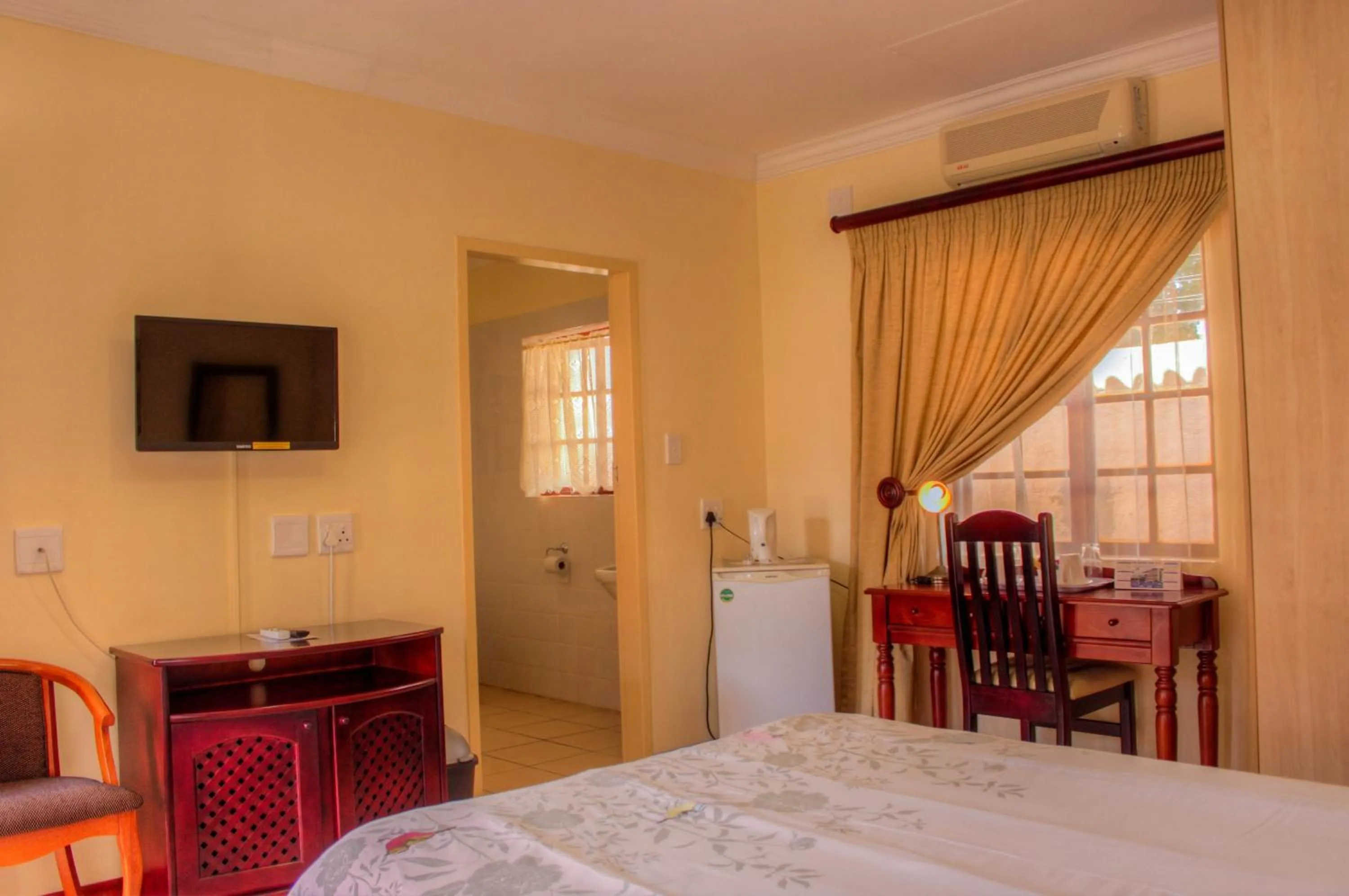 Bed in Marlot Guest House