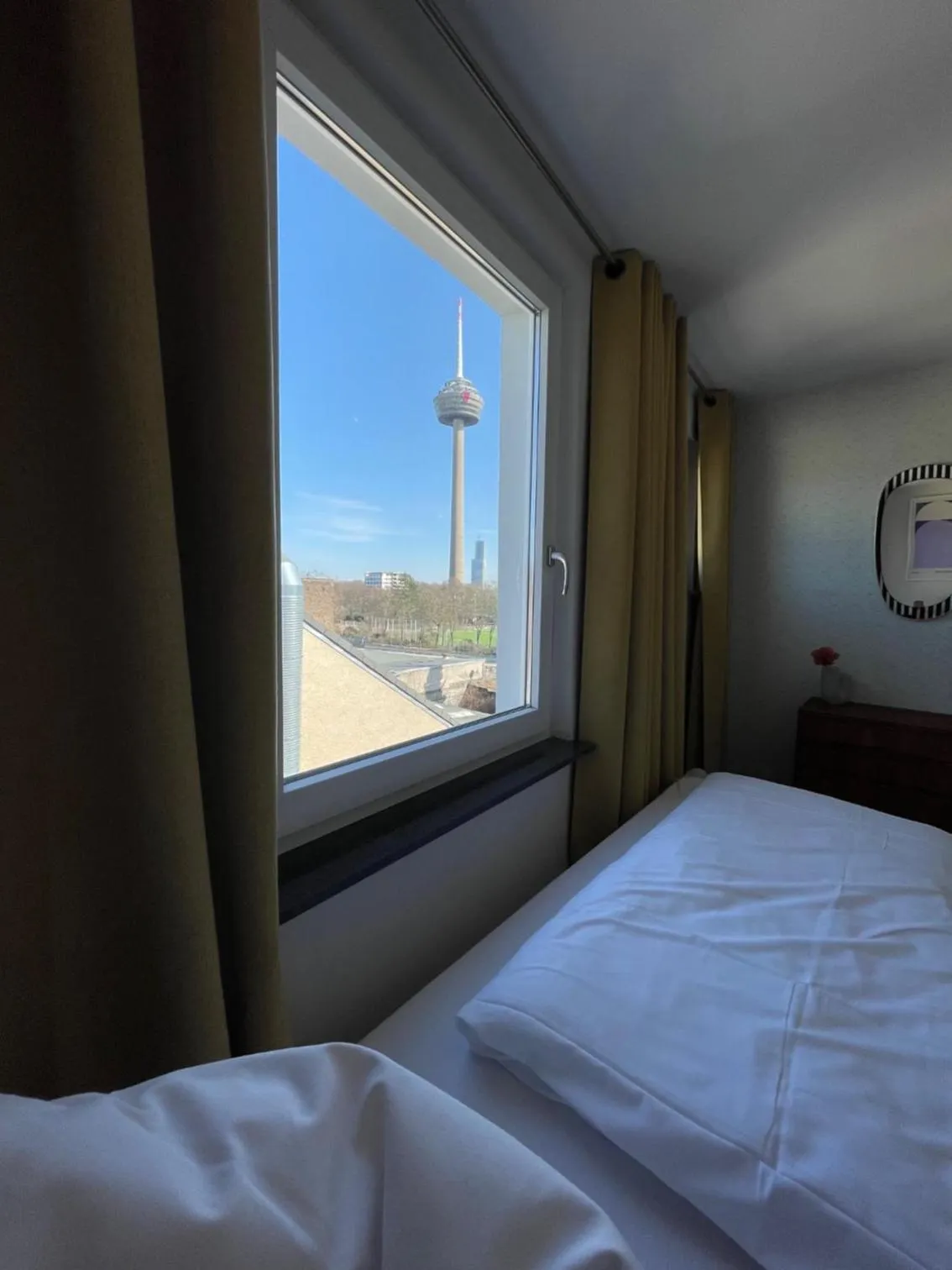 Bed in Weltempfänger Backpacker Hostel