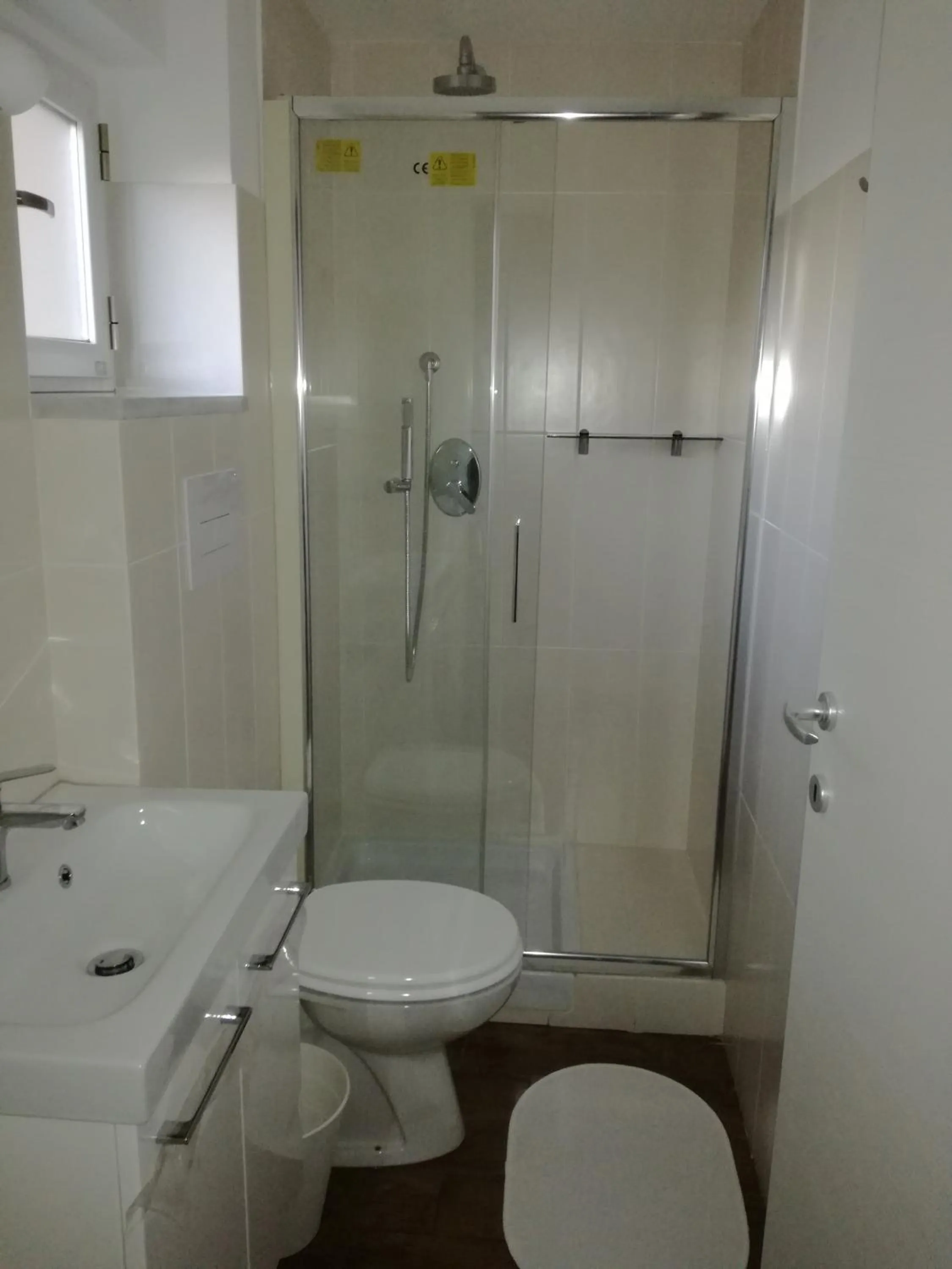 Bathroom in La terrazza del Sole B&B