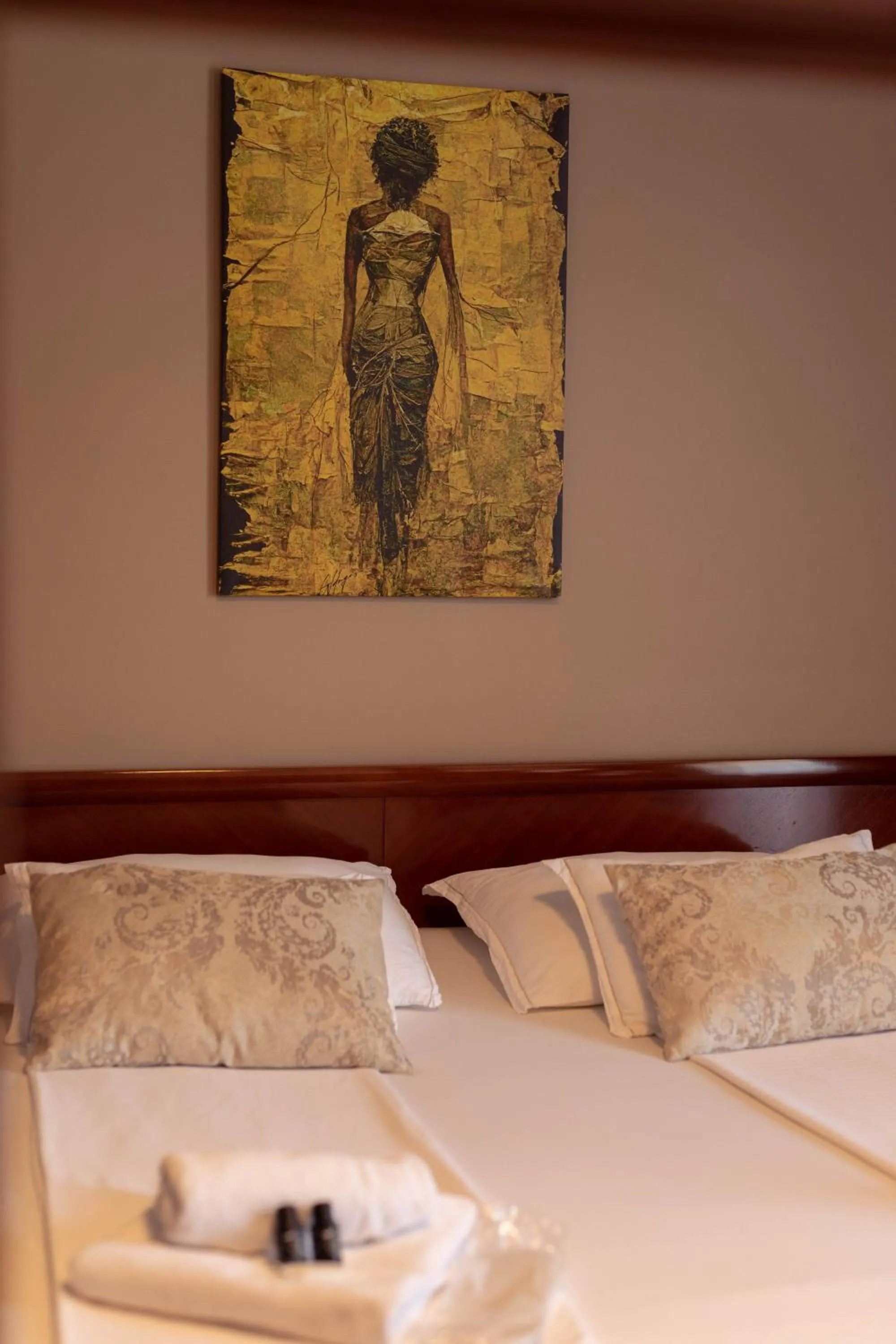 Bed in Hotel Bristol