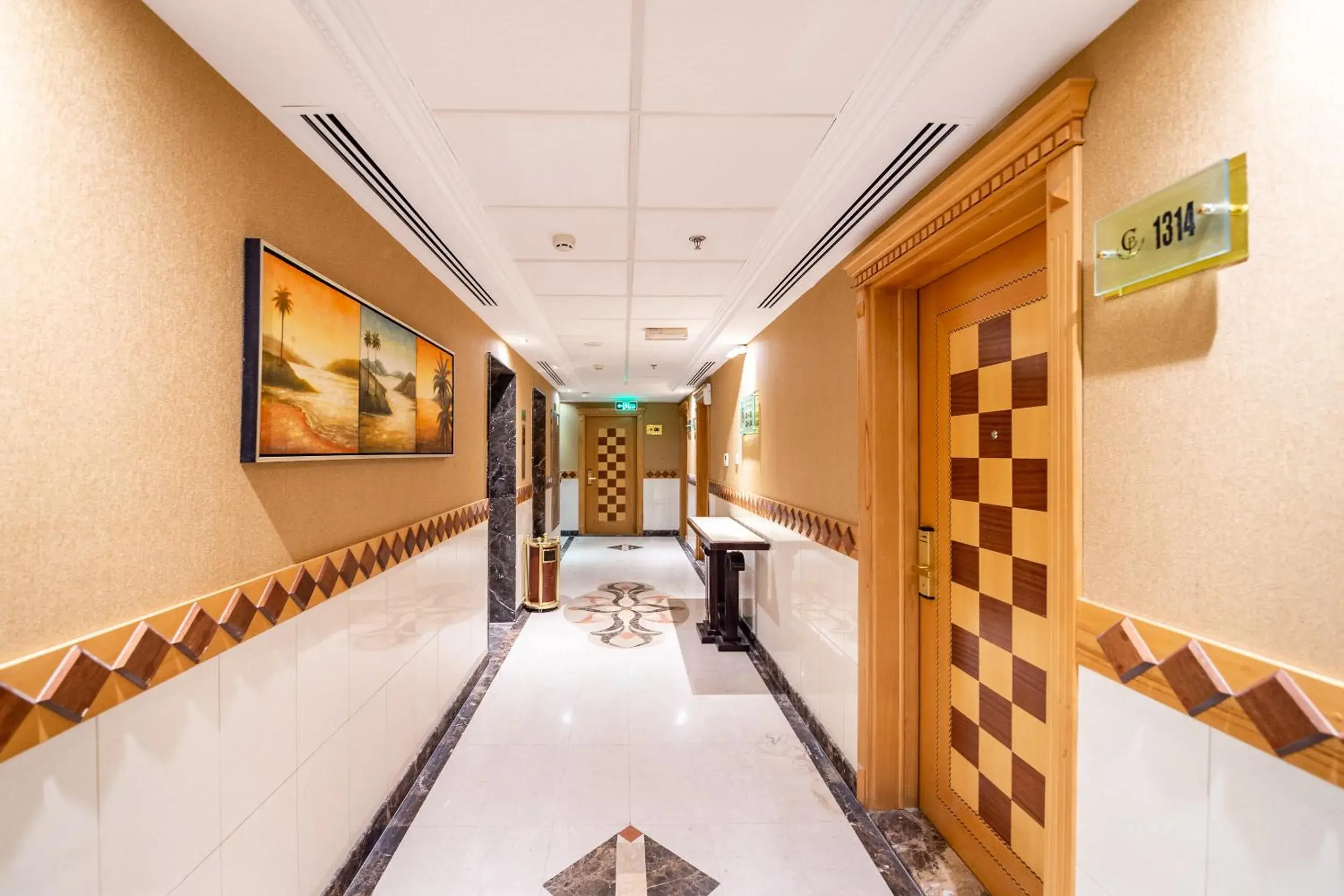 Lobby or reception in Crystal Plaza Hotel Lobby or reception in Crystal Plaza Hotel