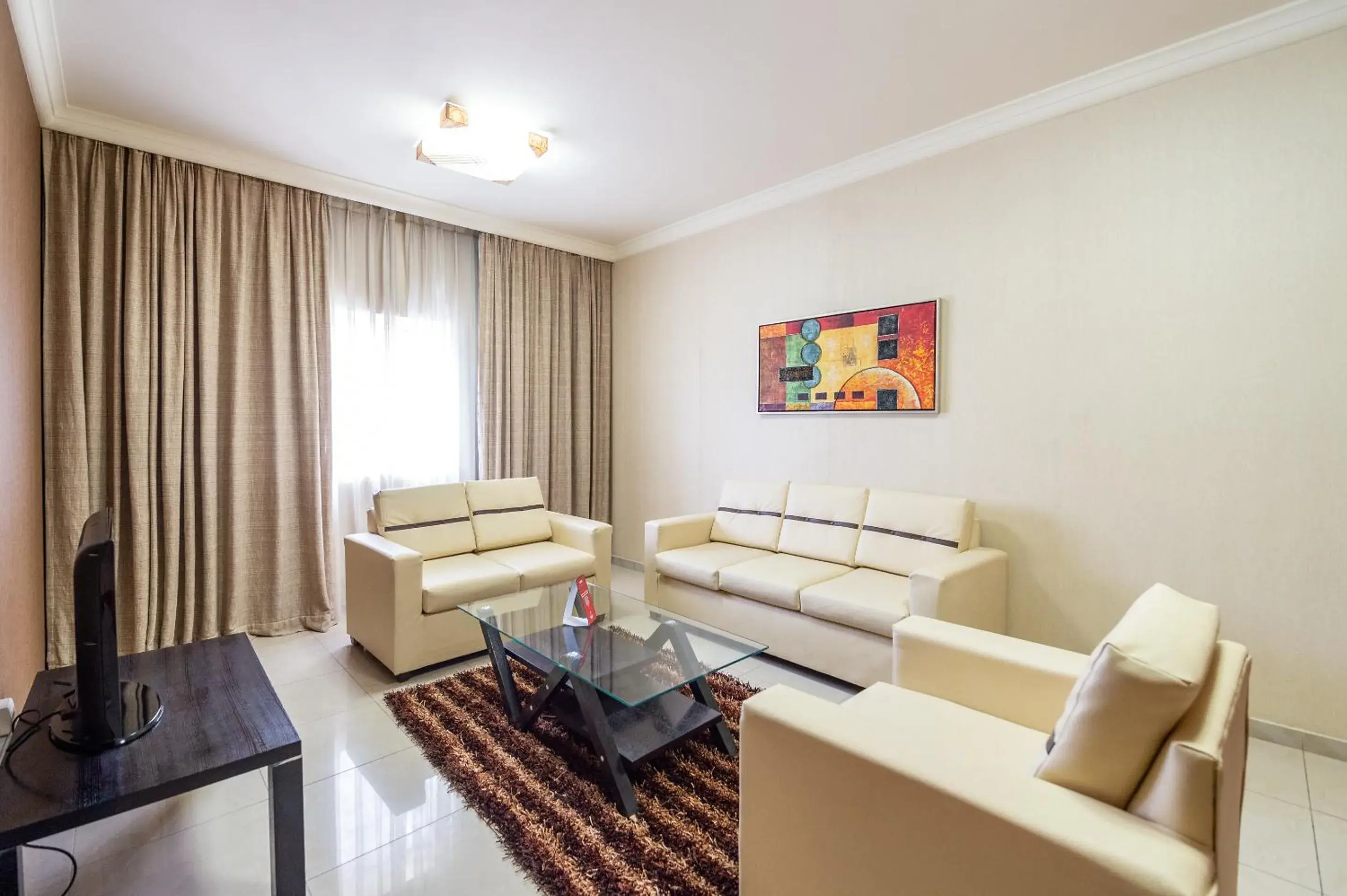 Living room in Crystal Plaza Hotel Living room in Crystal Plaza Hotel