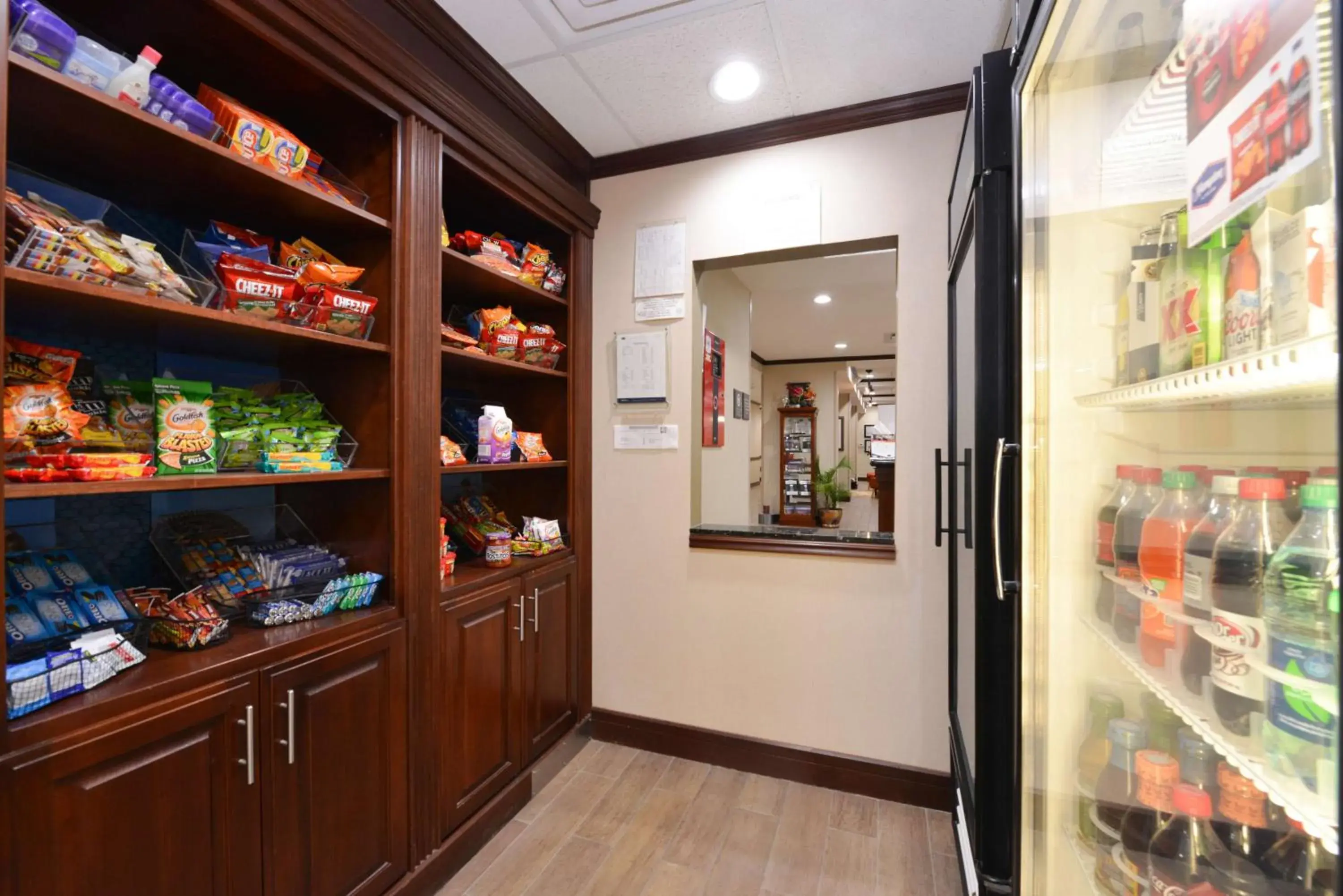 Restaurant/places to eat in Hampton Inn Alpine Restaurant/places to eat in Hampton Inn Alpine