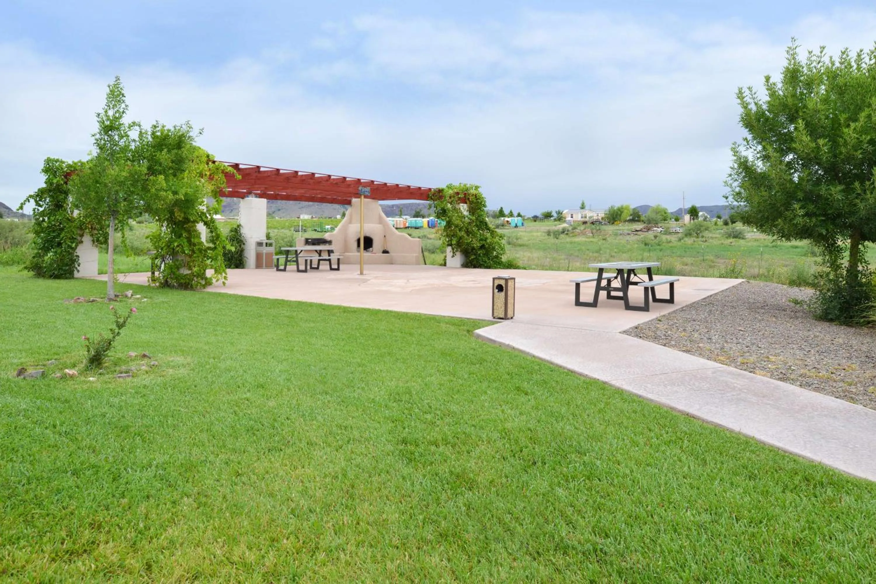 Patio in Hampton Inn Alpine