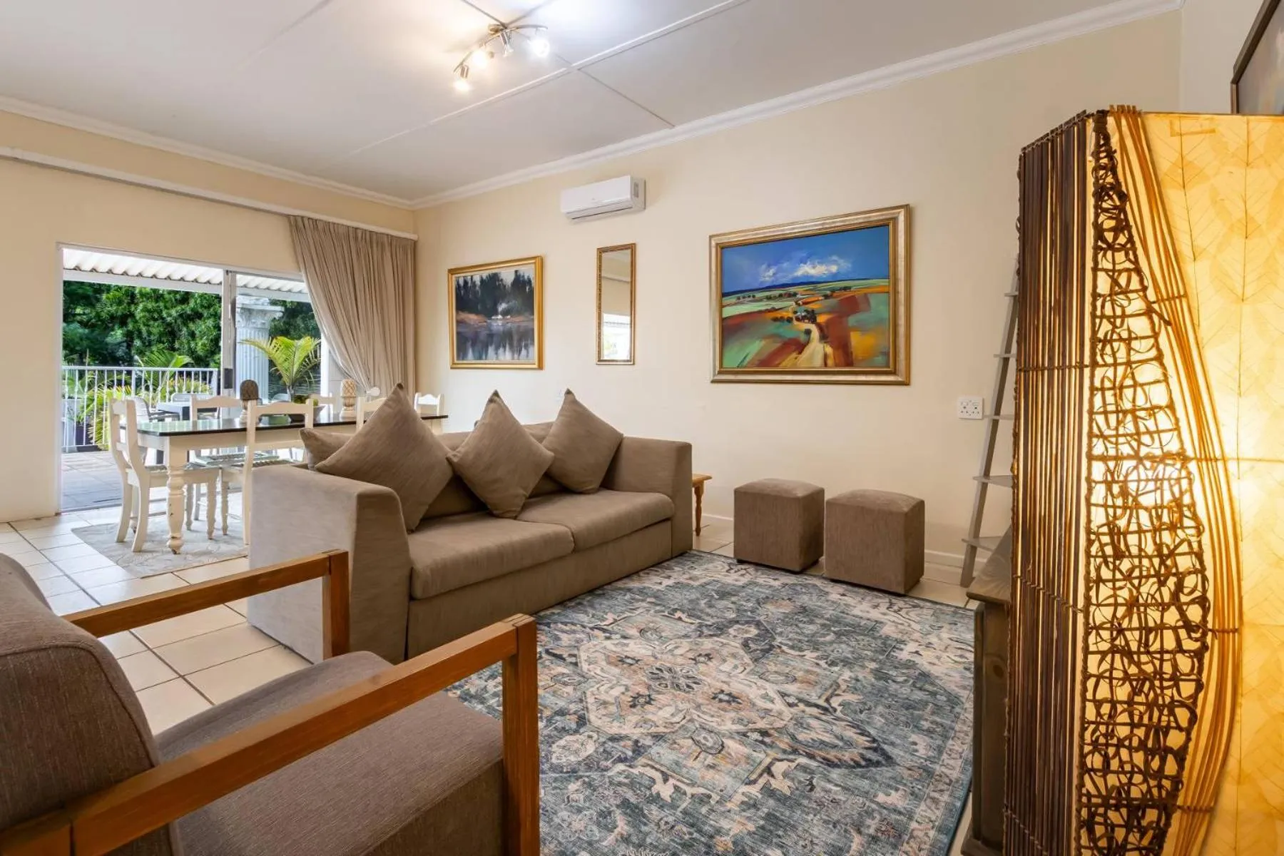 Living room in Oliver's Bed and Breakfast