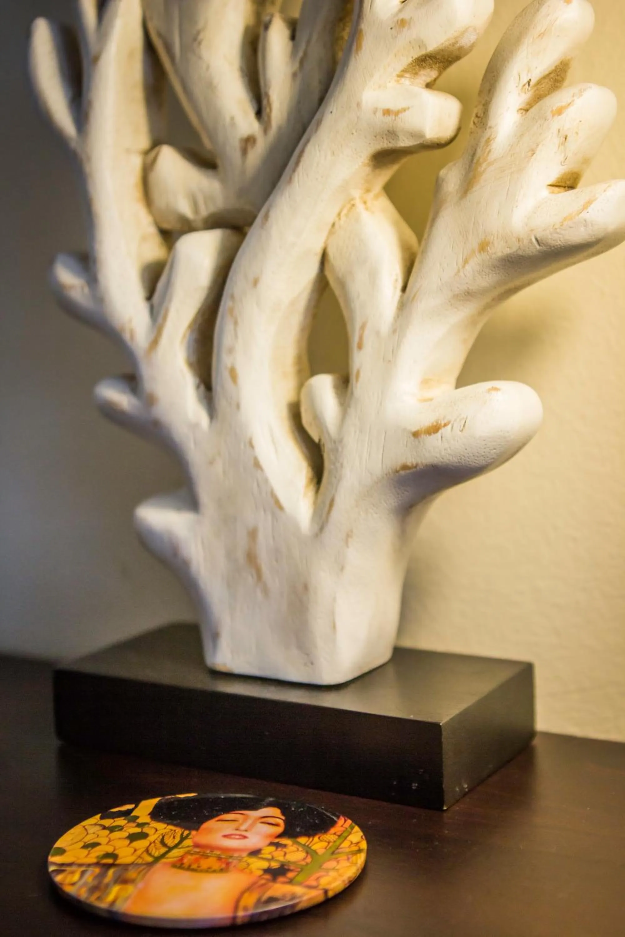 Decorative detail in Oliver's Bed and Breakfast