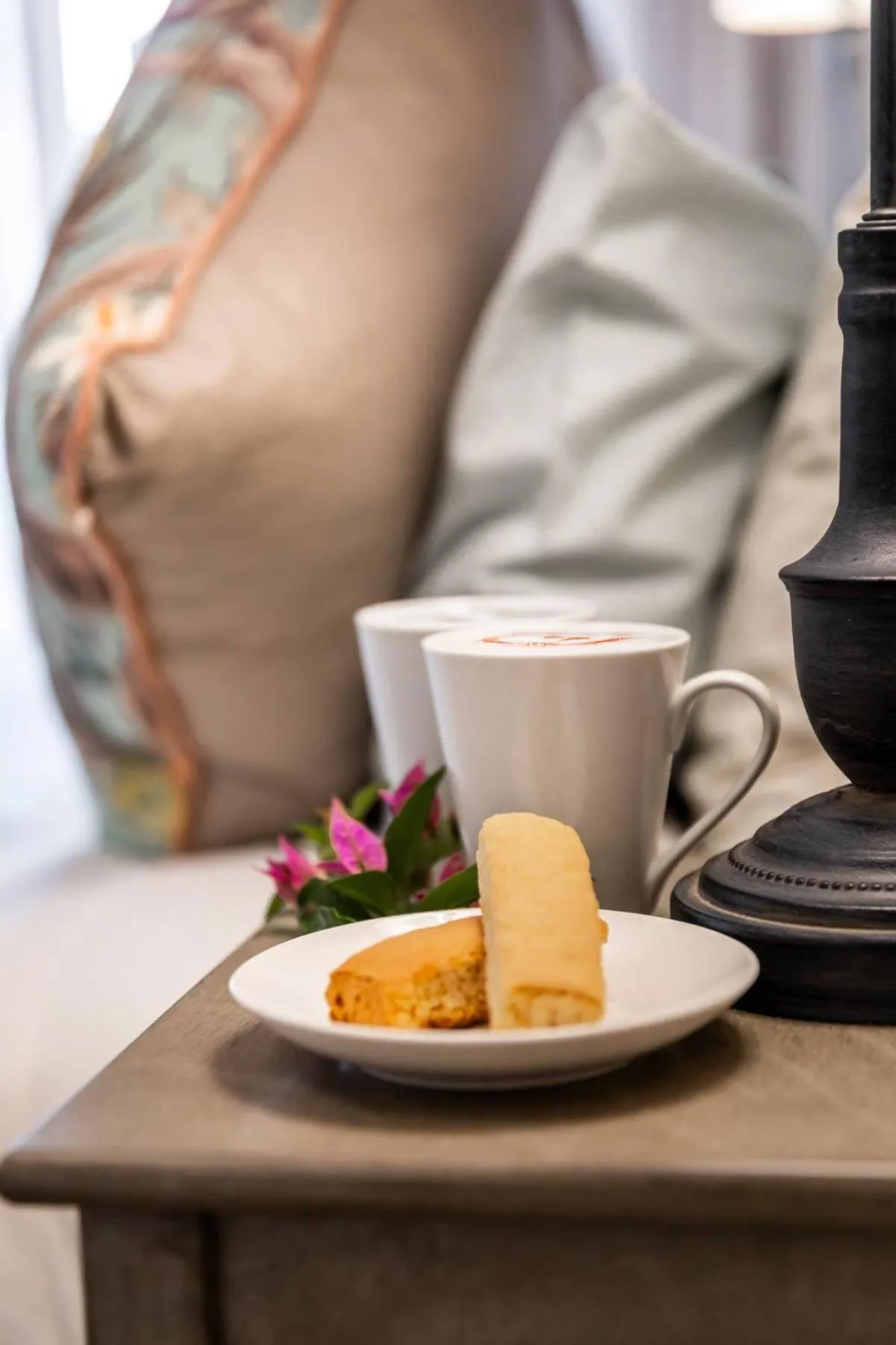 Bed in Oliver's Bed and Breakfast